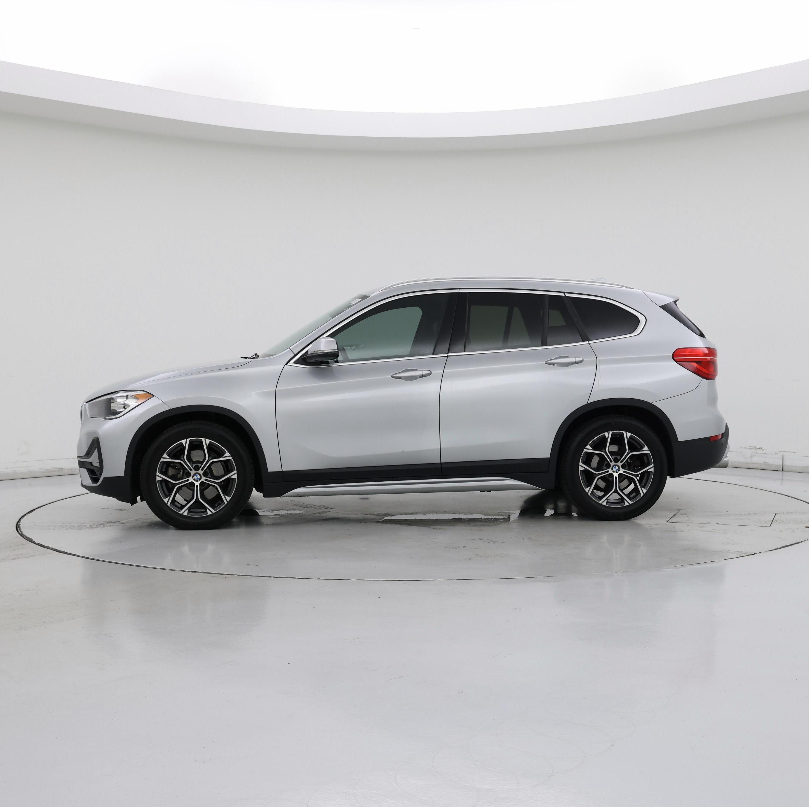 Thumbnail: 2020 BMW X1 - 3