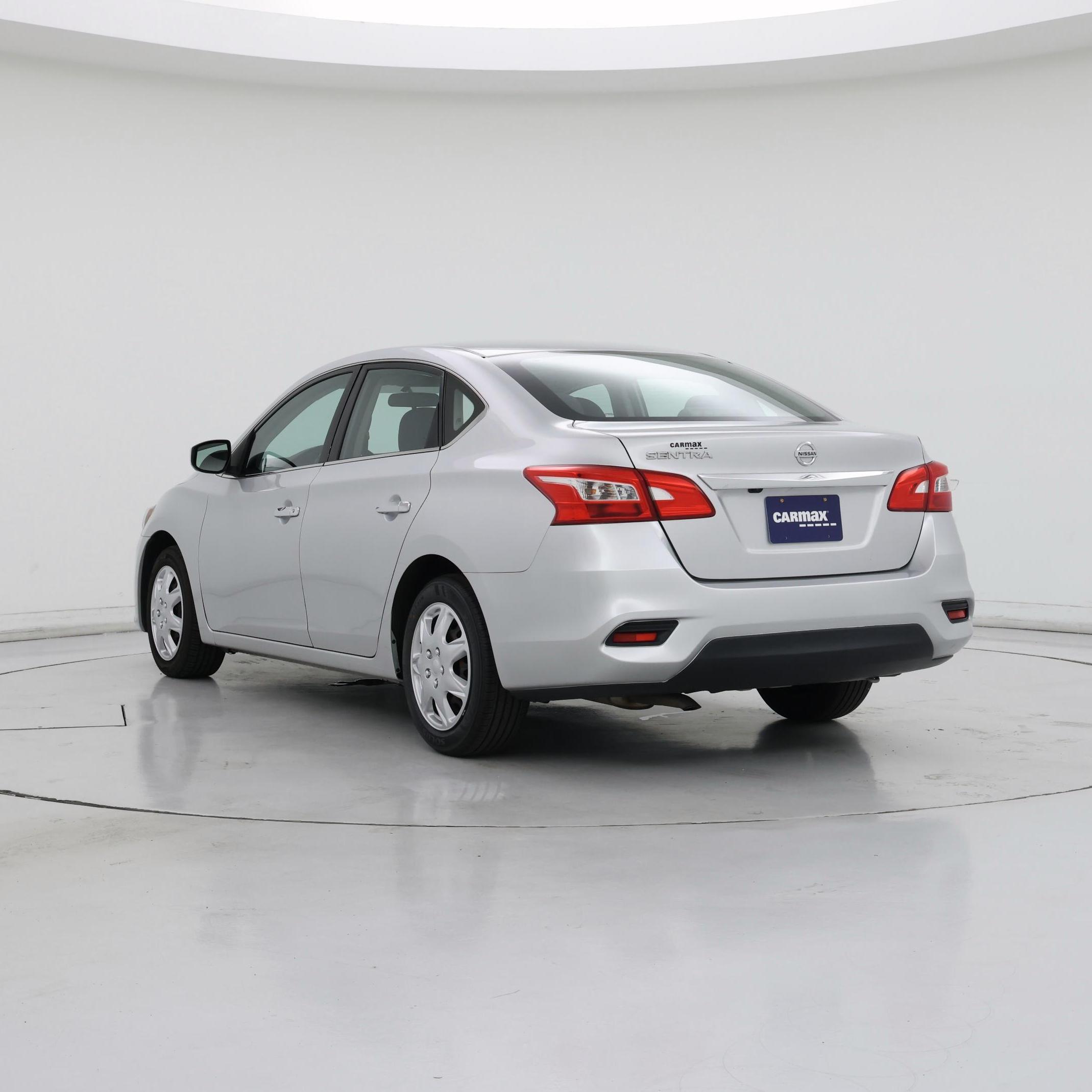 Thumbnail: 2019 Nissan Sentra - 2