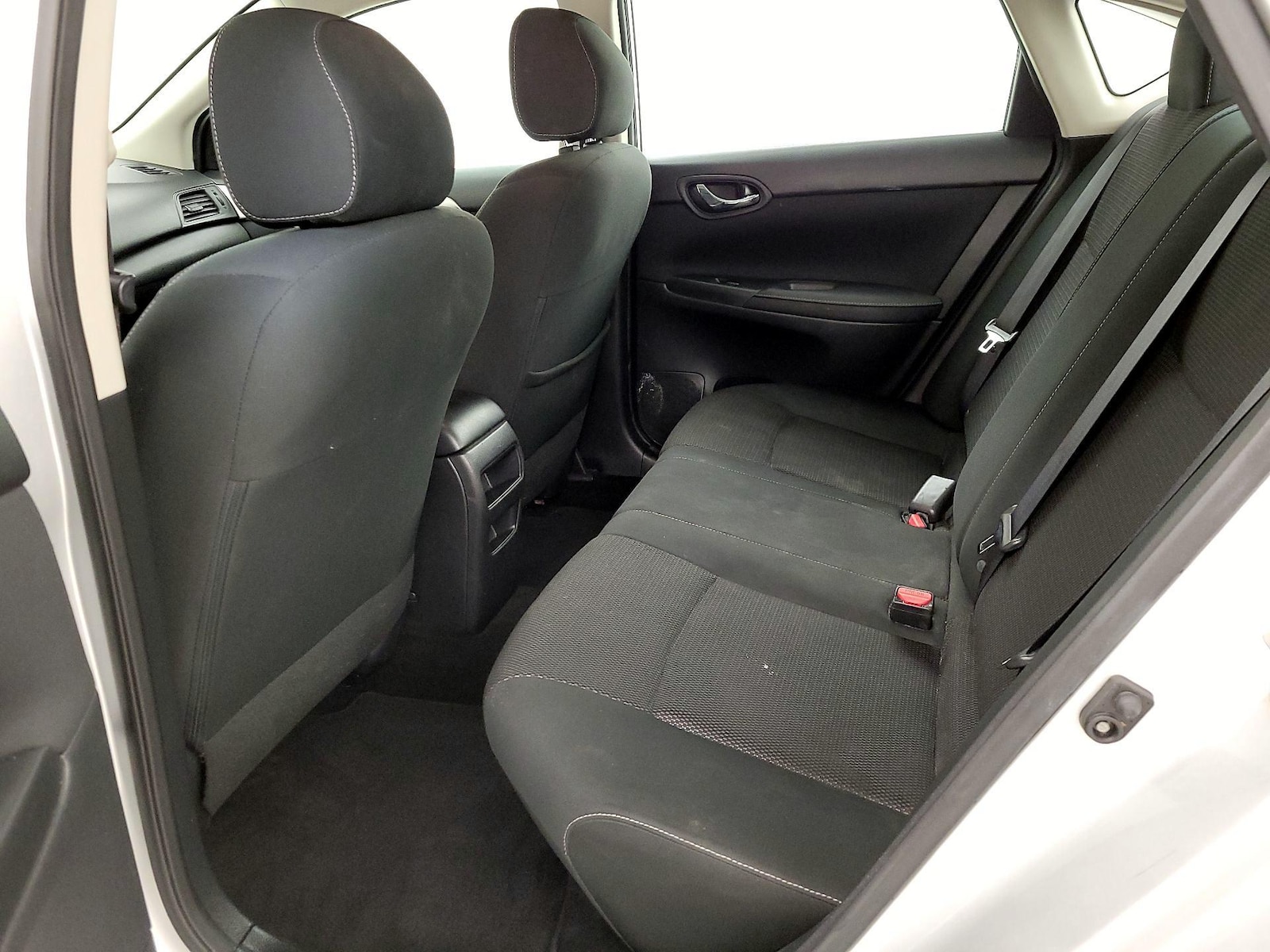 2019 Nissan Sentra S - Photo 20