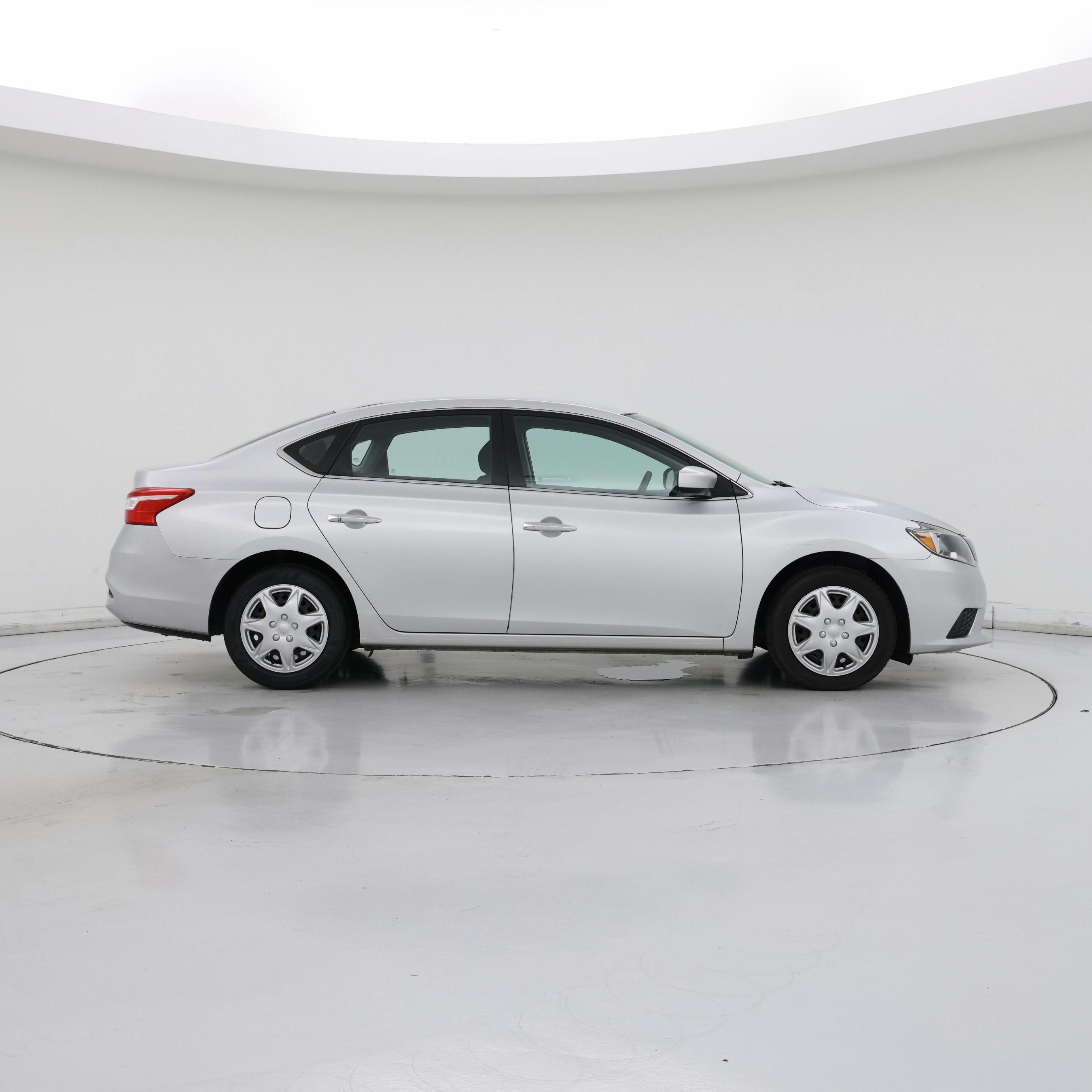 Thumbnail: 2019 Nissan Sentra - 7