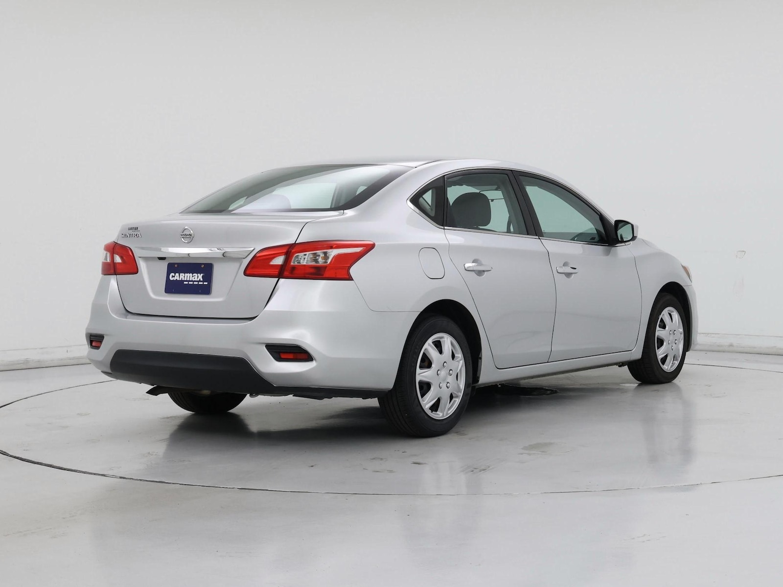 2019 Nissan Sentra S - Photo 9