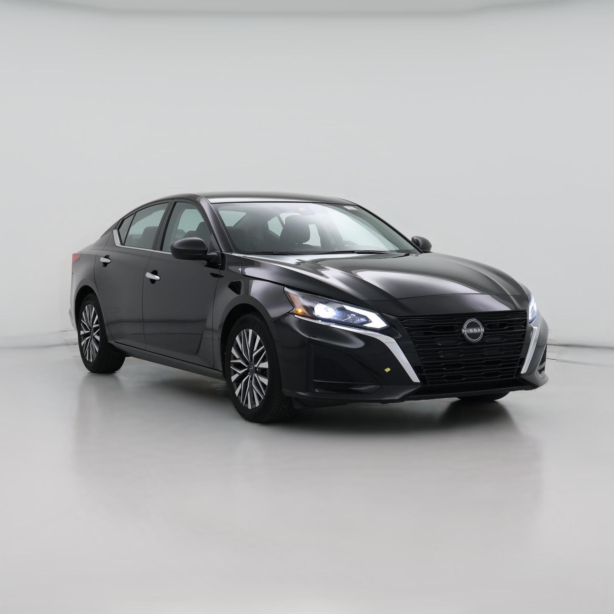Thumbnail: 2025 Nissan Altima - 1