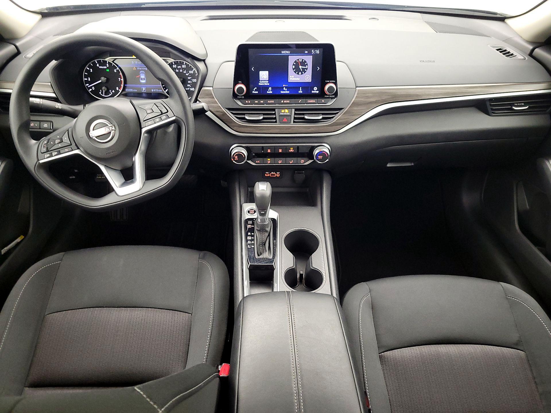 Thumbnail: 2025 Nissan Altima - 9