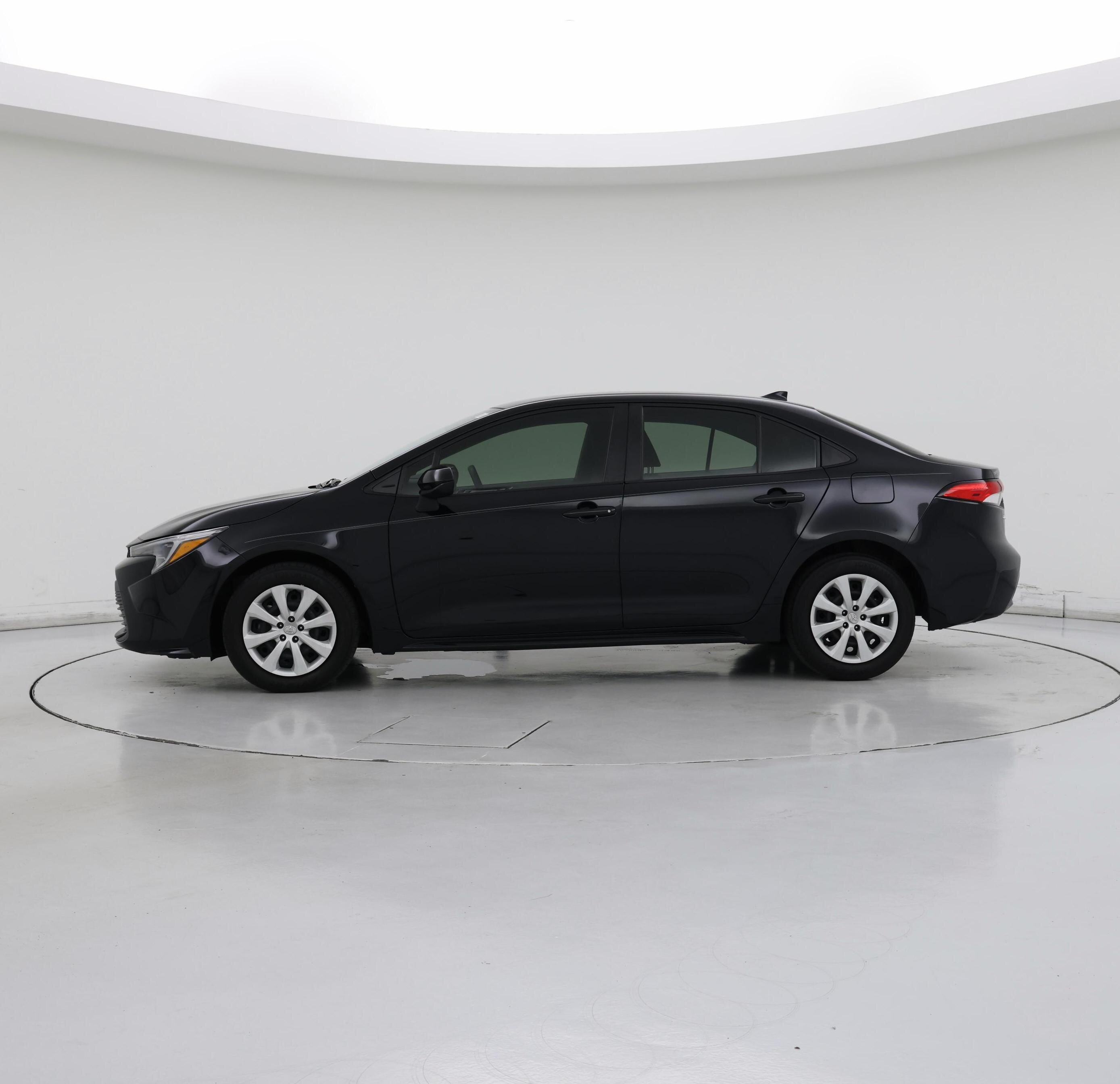Thumbnail: 2024 Toyota Corolla - 3