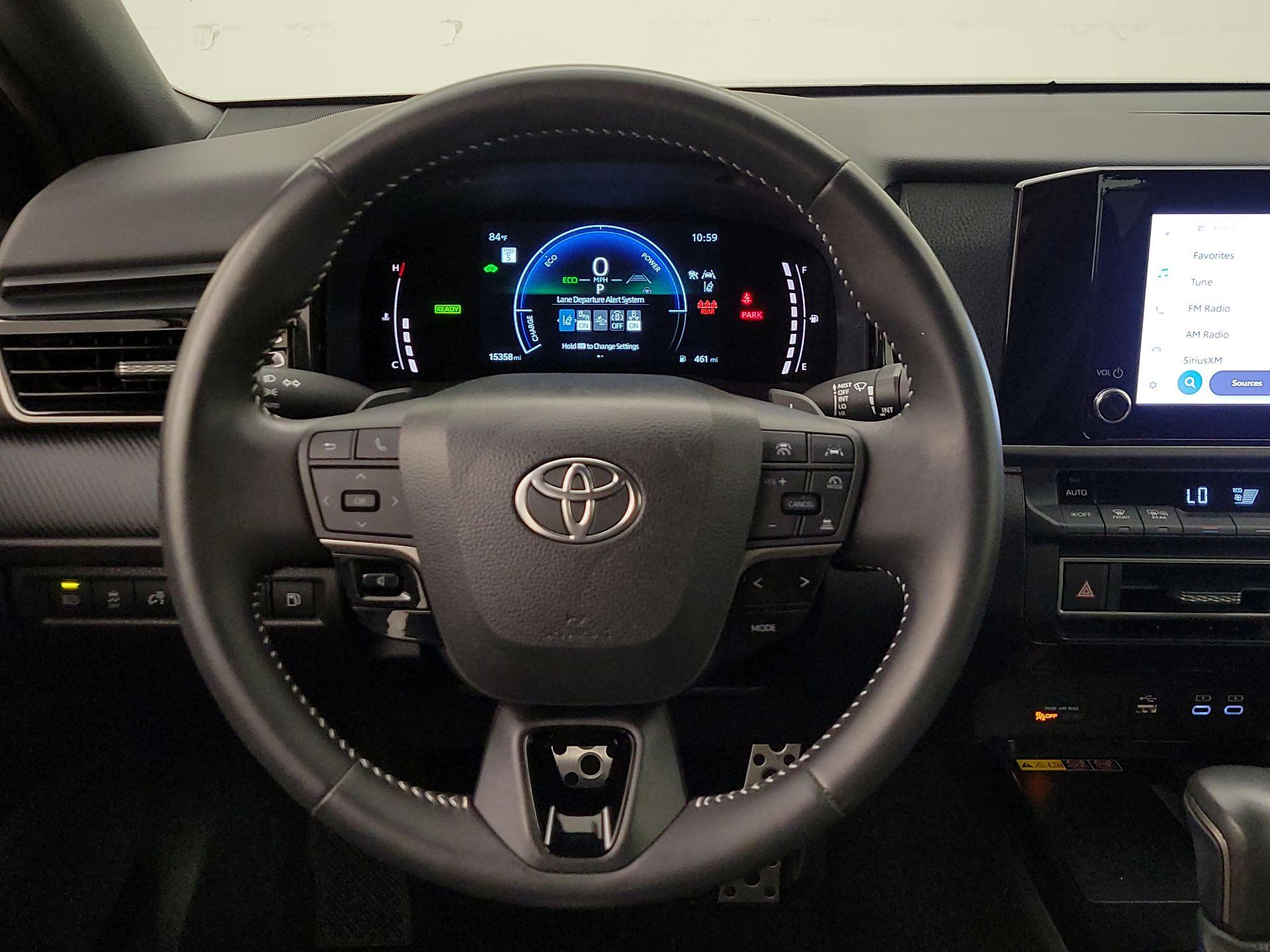 Thumbnail: 2025 Toyota Camry - 10
