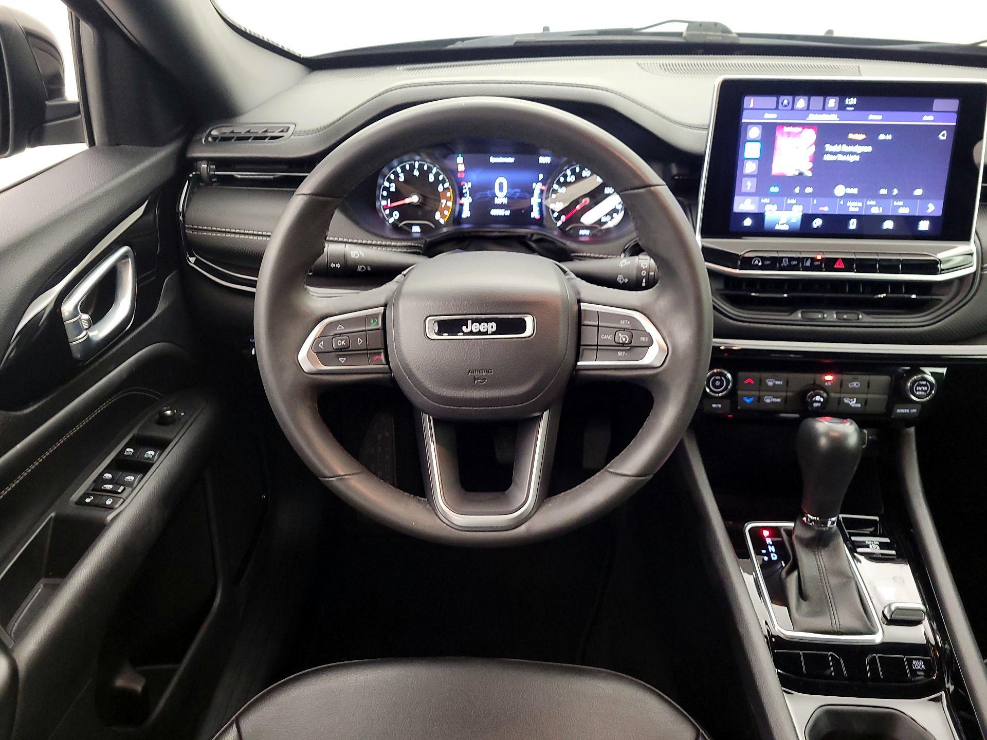 Thumbnail: 2022 Jeep Compass - 10