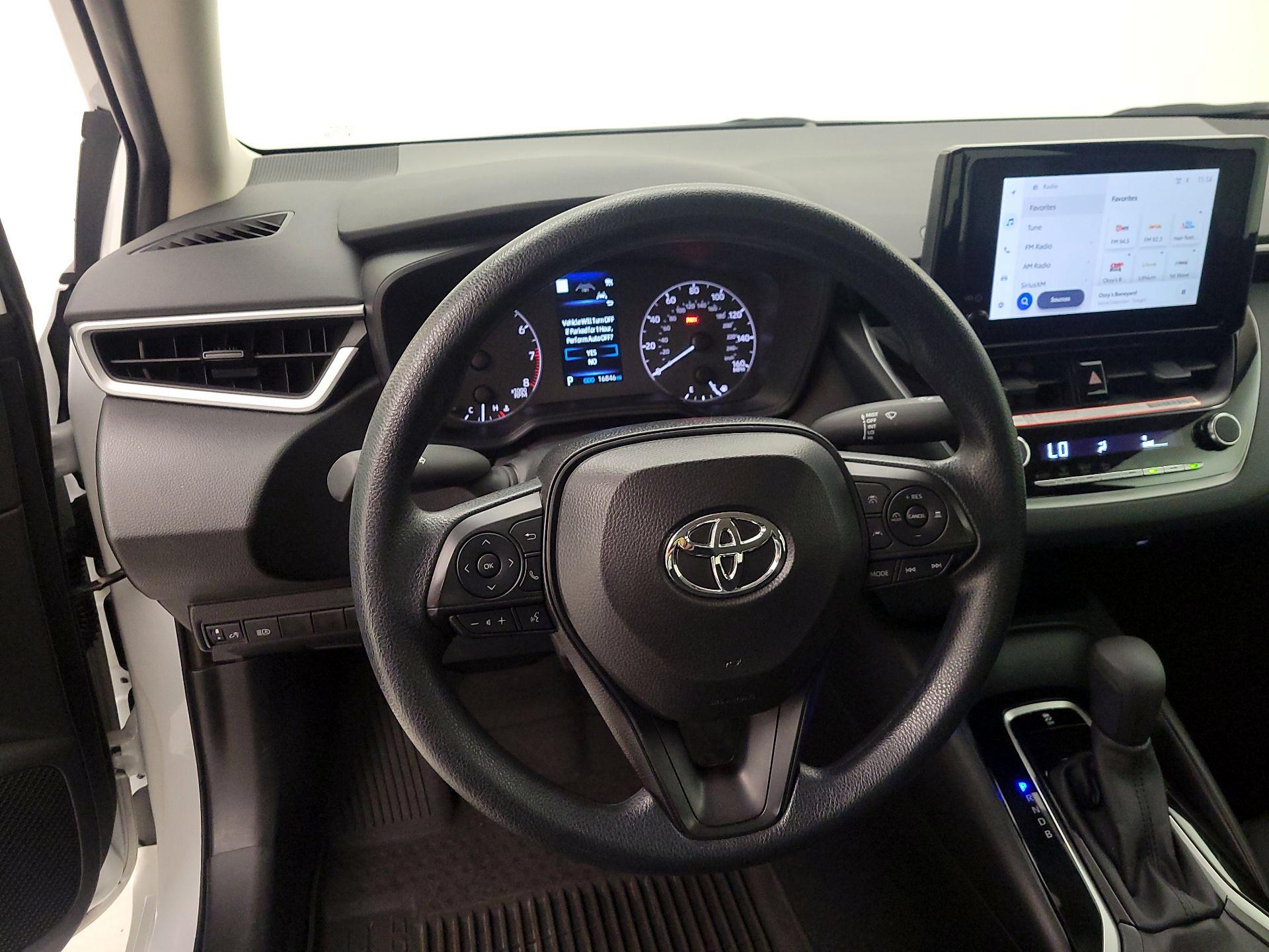 Thumbnail: 2025 Toyota Corolla - 10