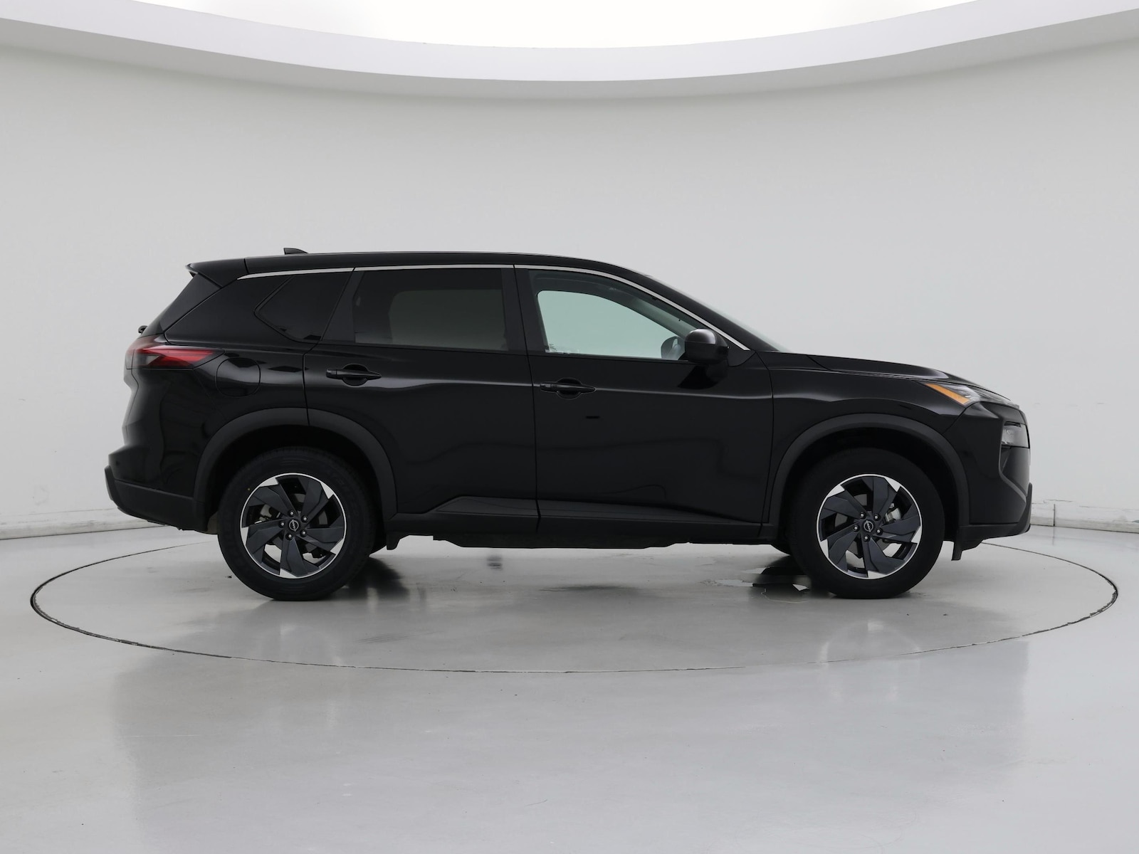 2025 Nissan Rogue SV - Photo 8