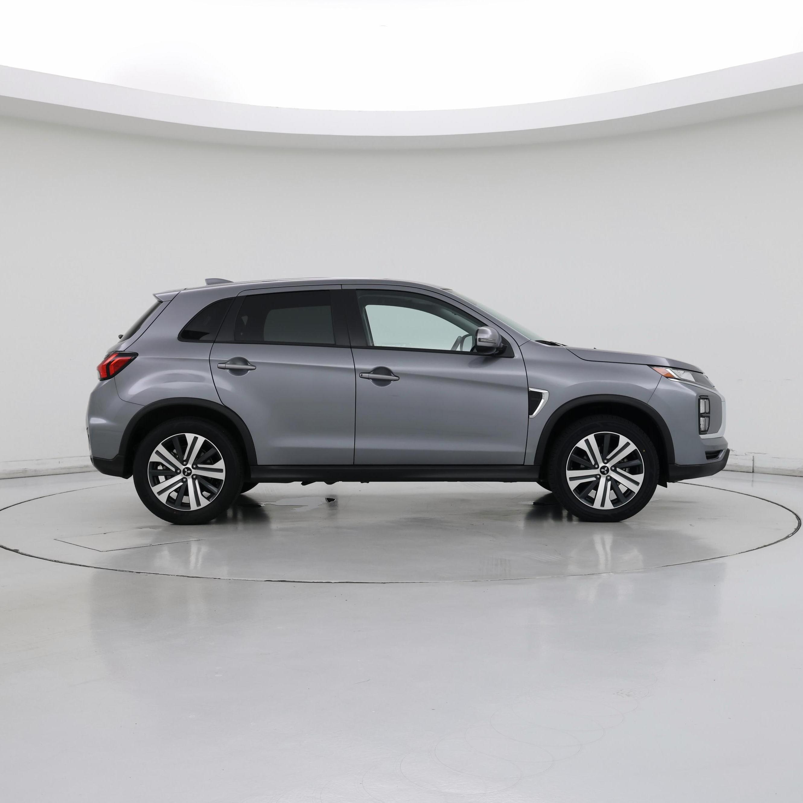 Thumbnail: 2025 Mitsubishi Outlander Sport - 7