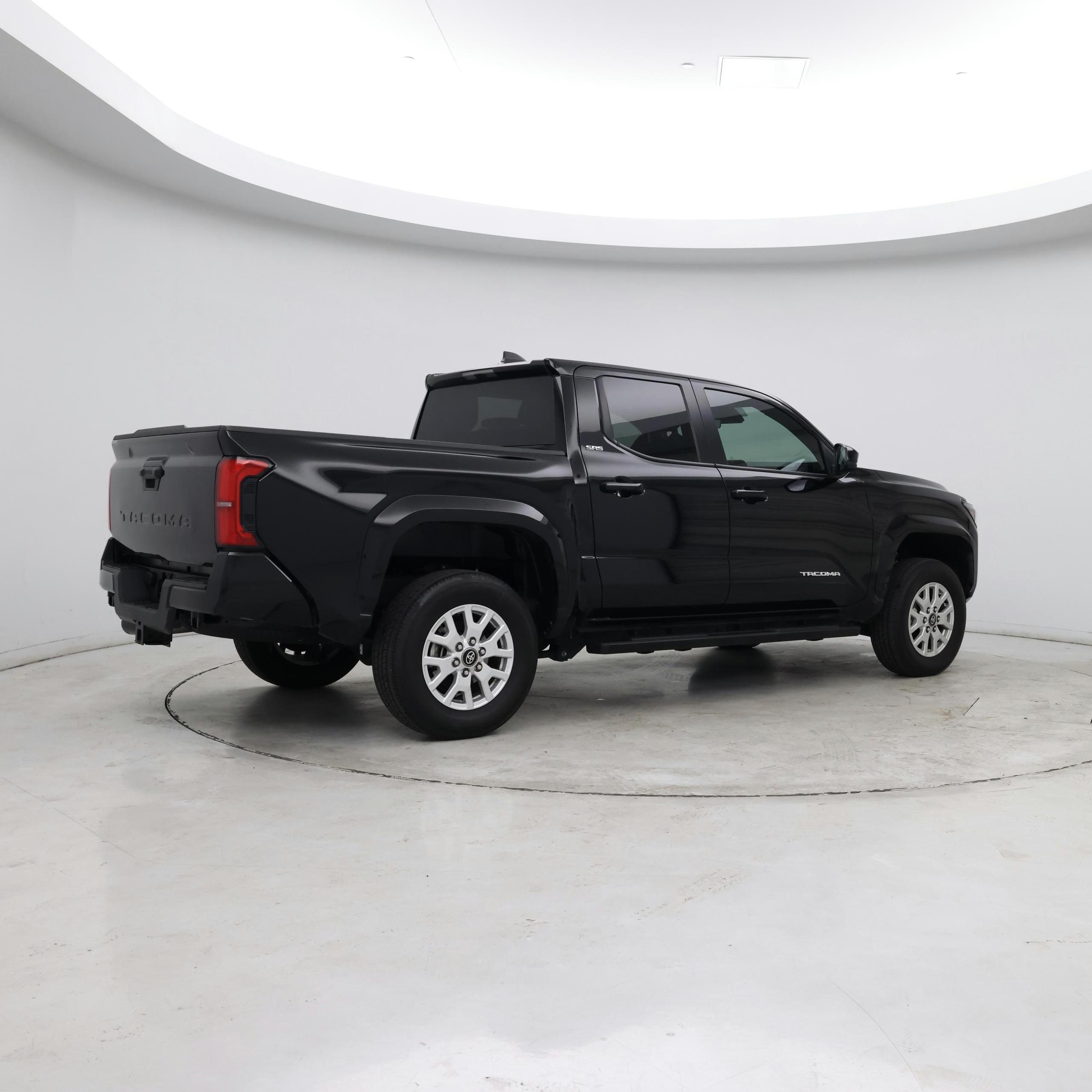 Thumbnail: 2024 Toyota Tacoma - 6