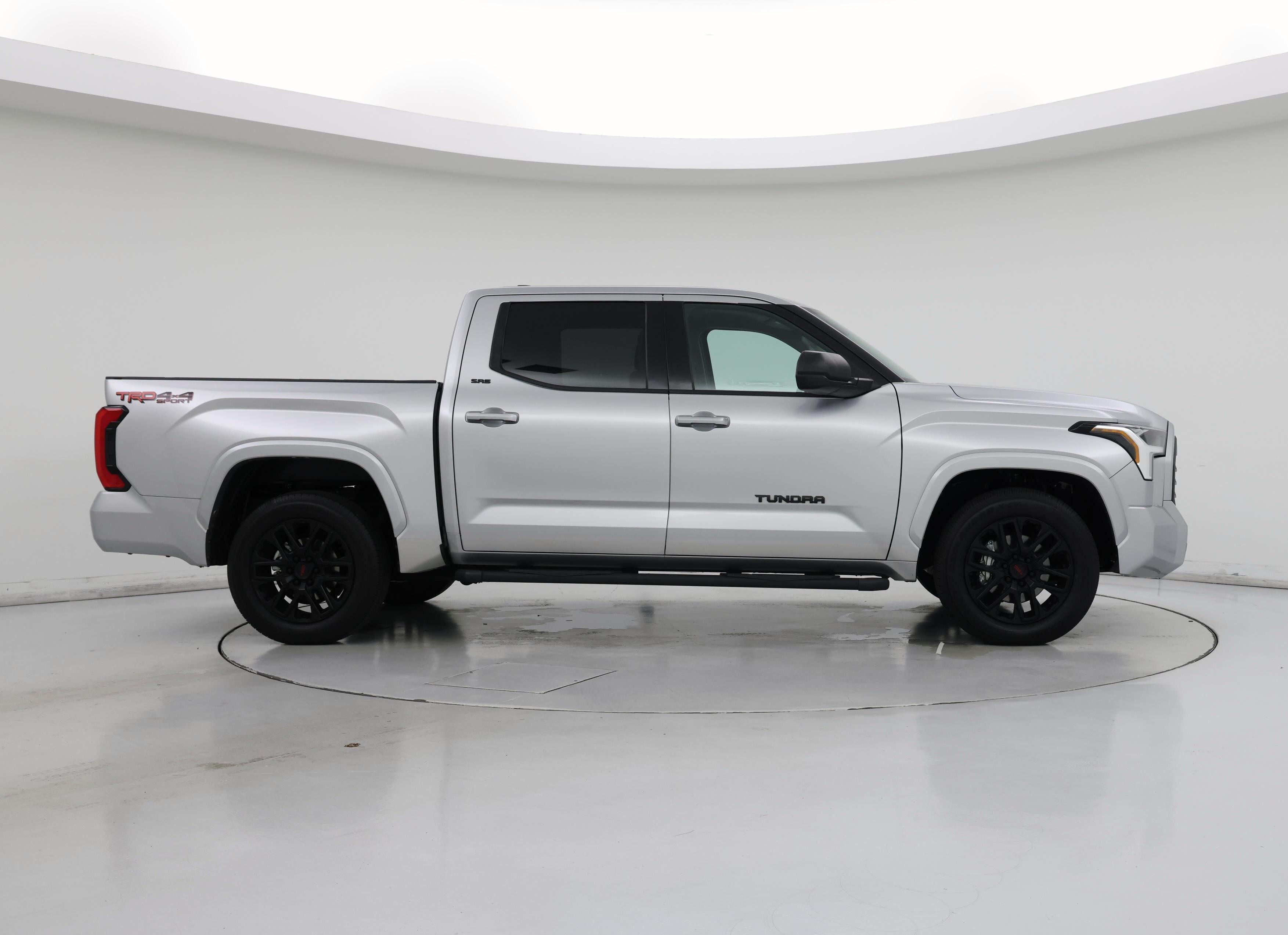 Thumbnail: 2023 Toyota Tundra - 7