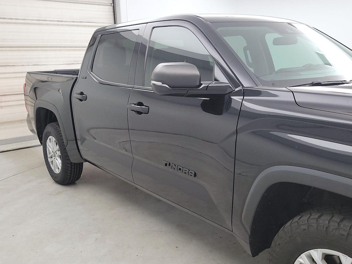 Featured vehicle
