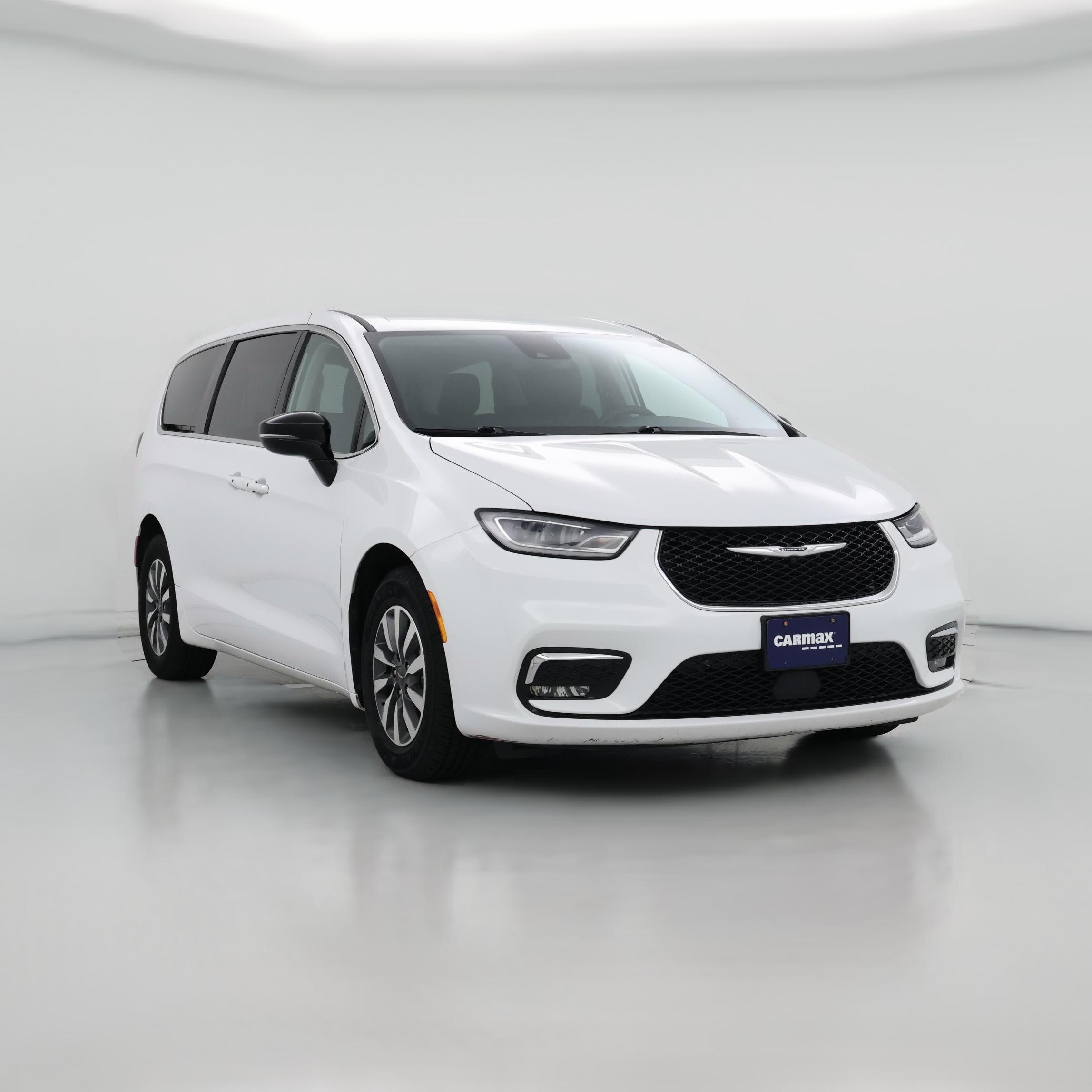 Thumbnail: 2024 Chrysler Pacifica - 1