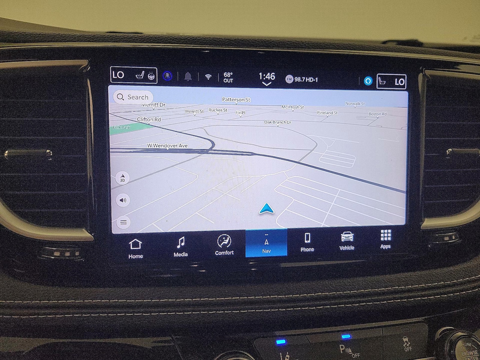 2024 Chrysler Pacifica PHEV Select - Photo 15