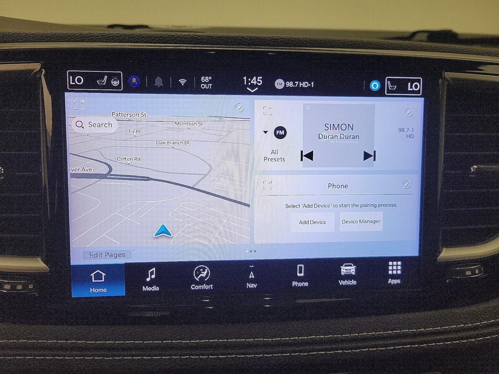 2024 Chrysler Pacifica PHEV Select - Photo 17