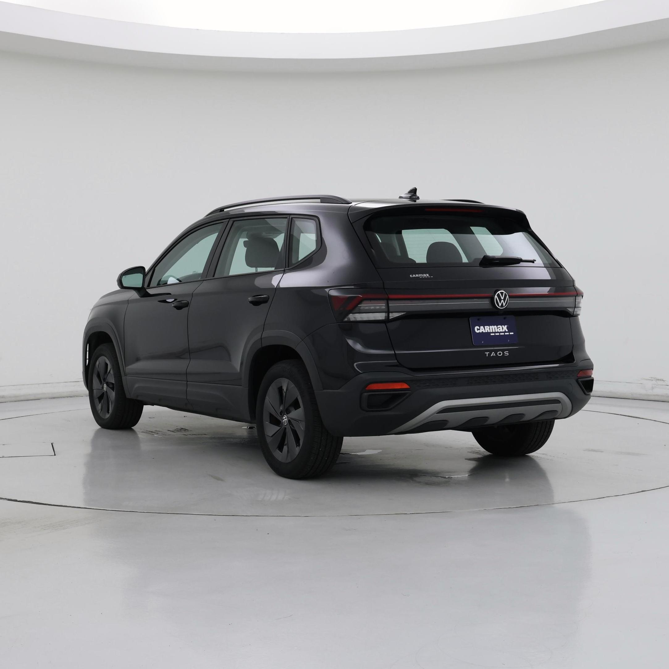 Thumbnail: 2025 Volkswagen Taos - 2