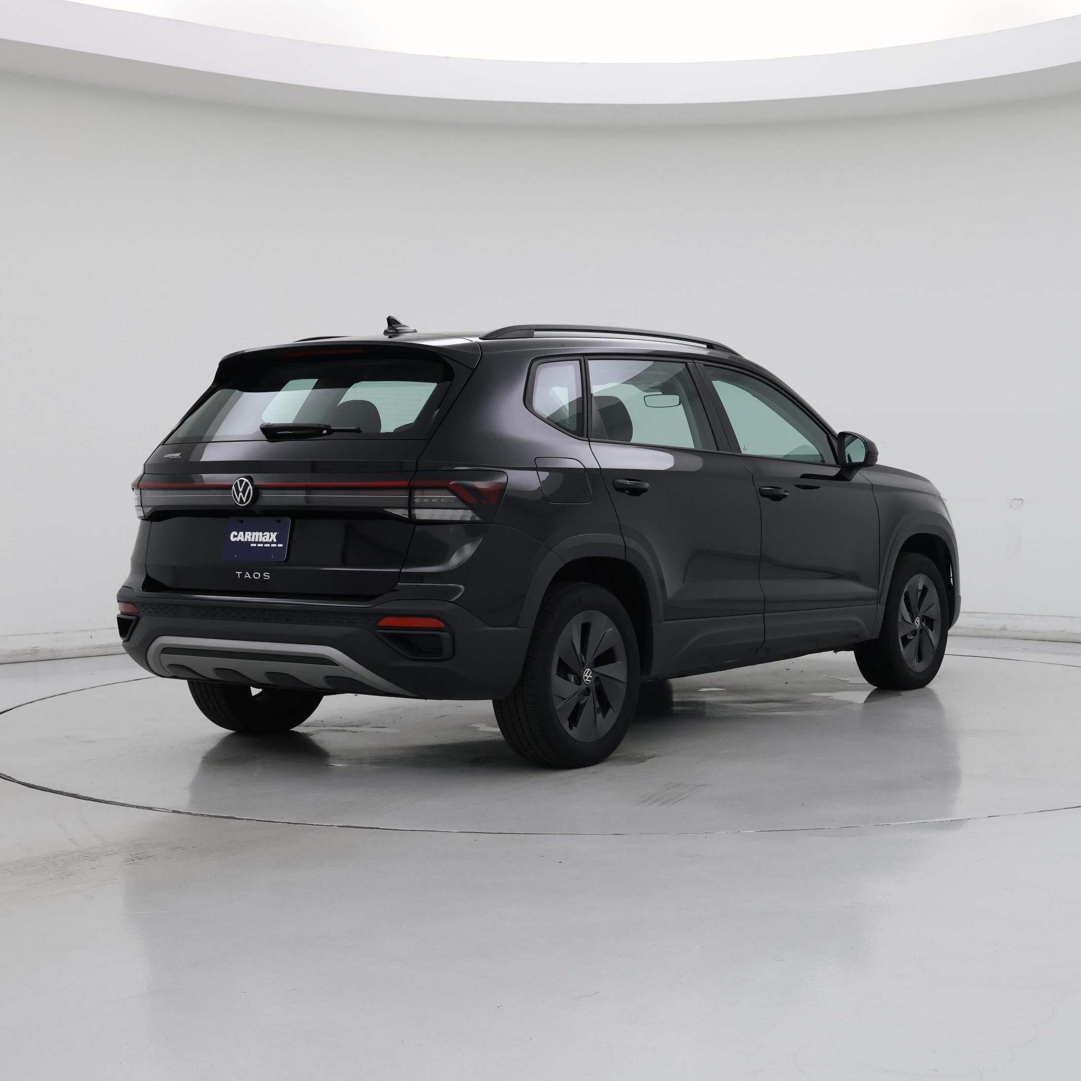 Thumbnail: 2025 Volkswagen Taos - 8