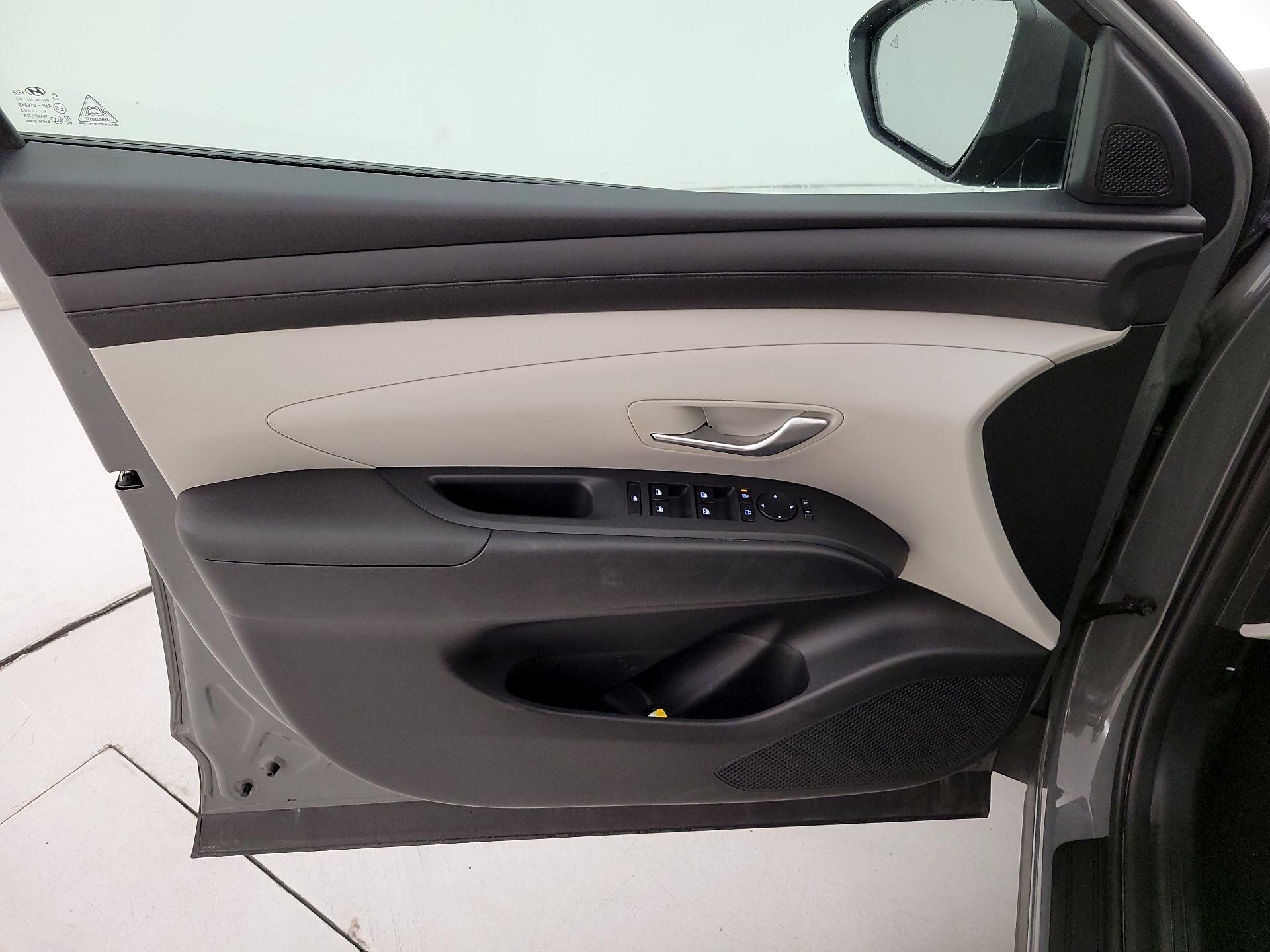 Thumbnail: 2025 Hyundai Tucson - 12