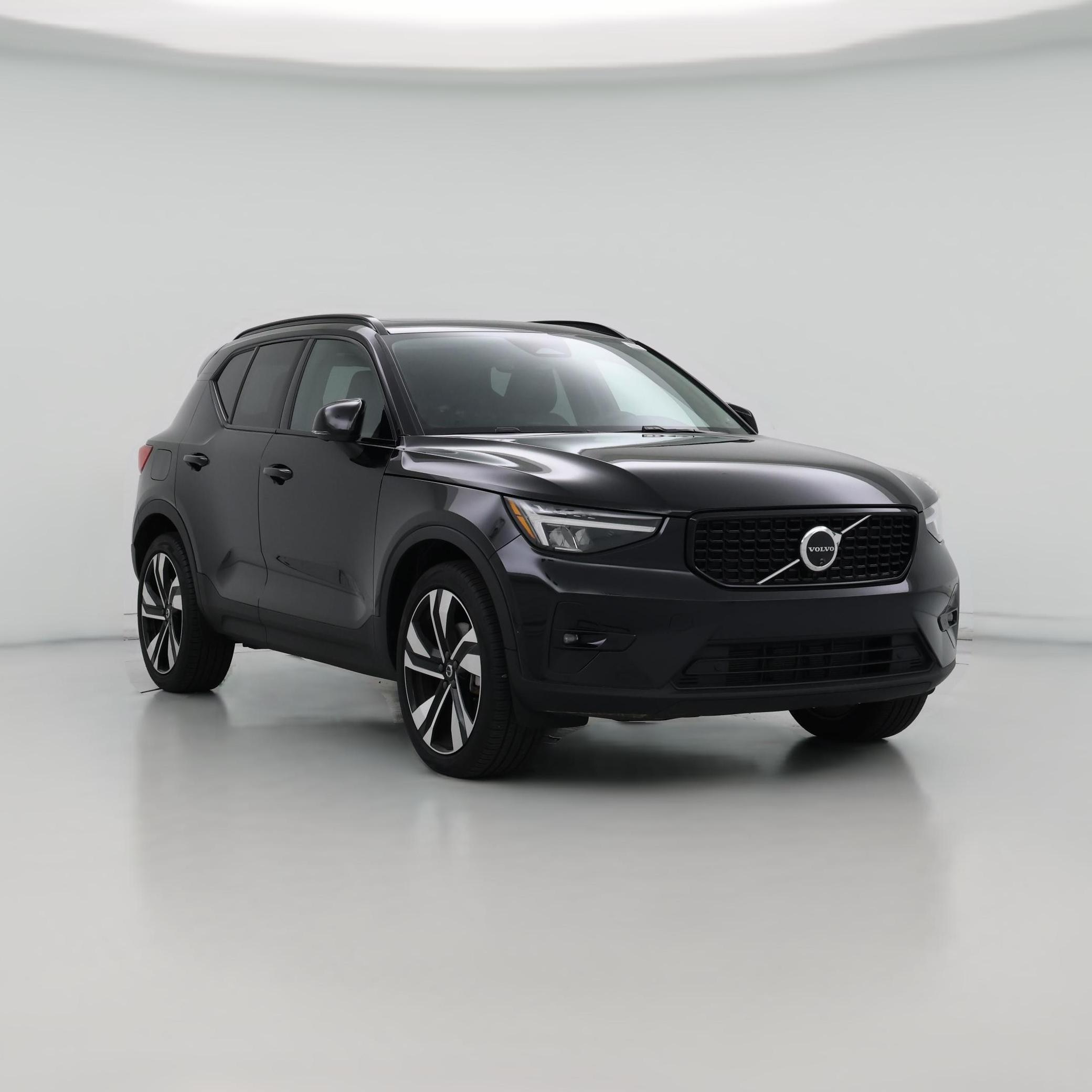 Thumbnail: 2024 Volvo XC40 - 1