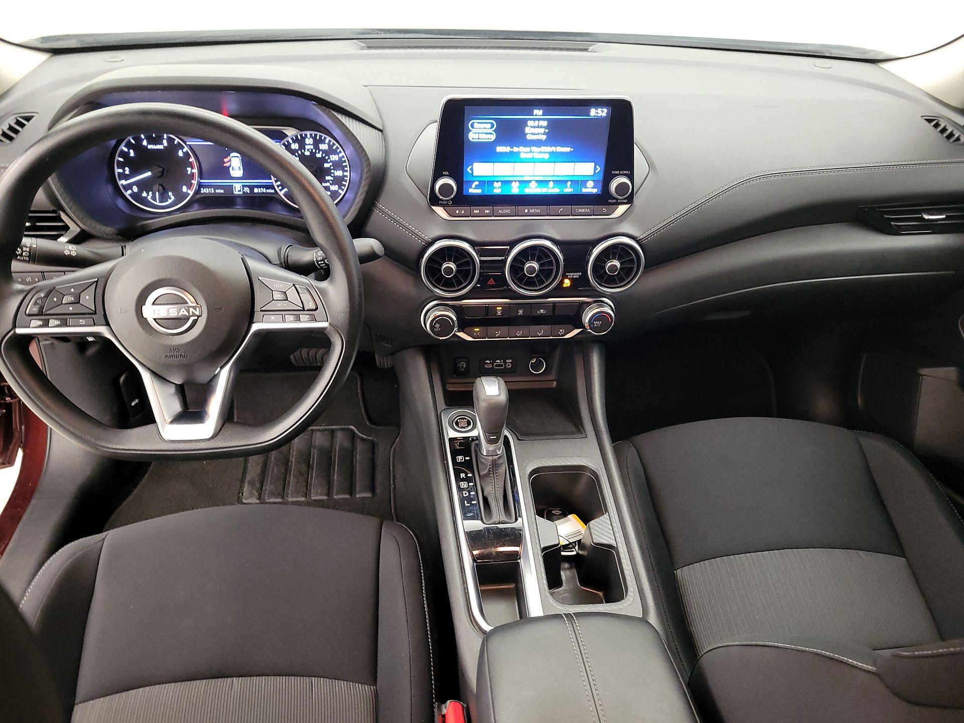 Thumbnail: 2025 Nissan Sentra - 9