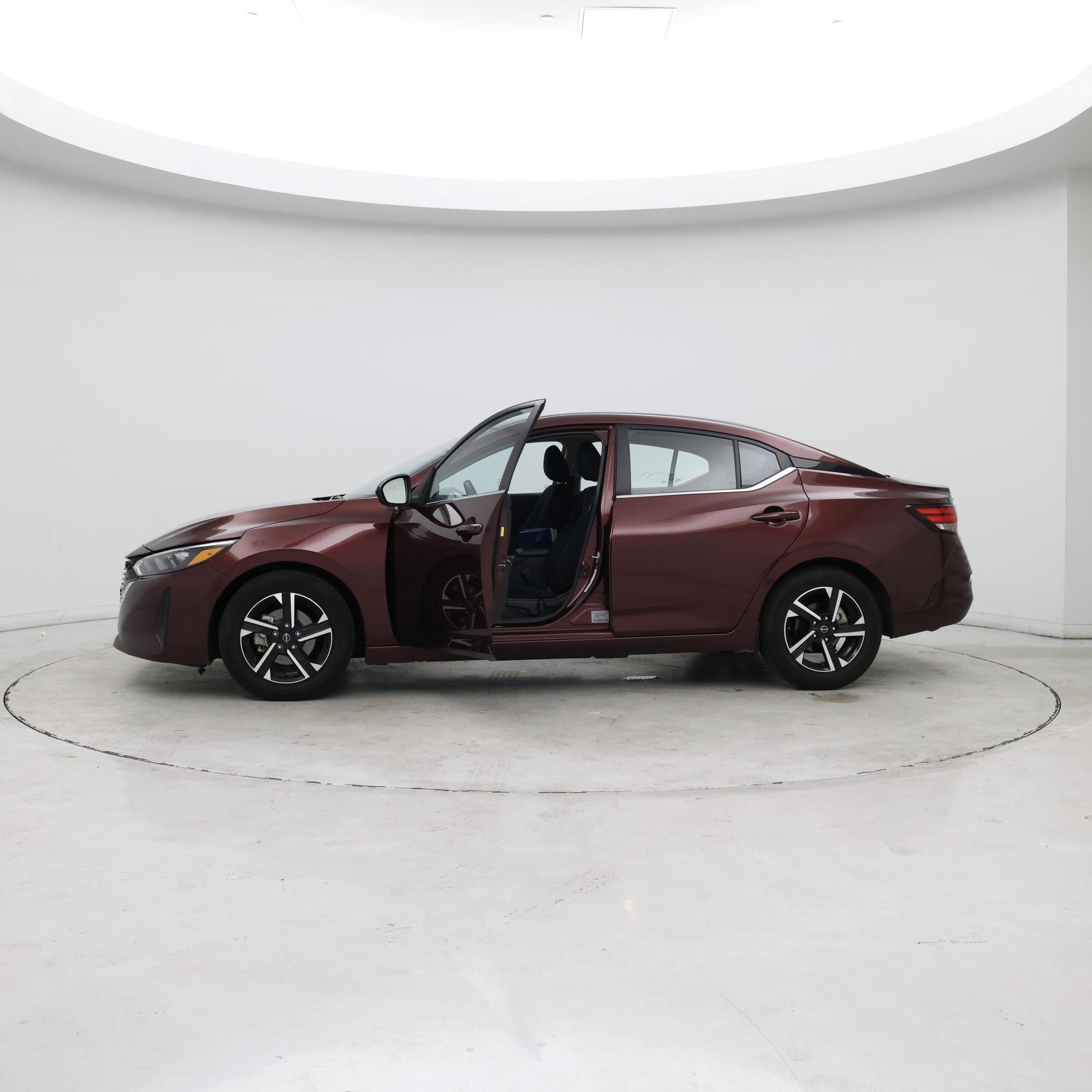 Thumbnail: 2025 Nissan Sentra - 2