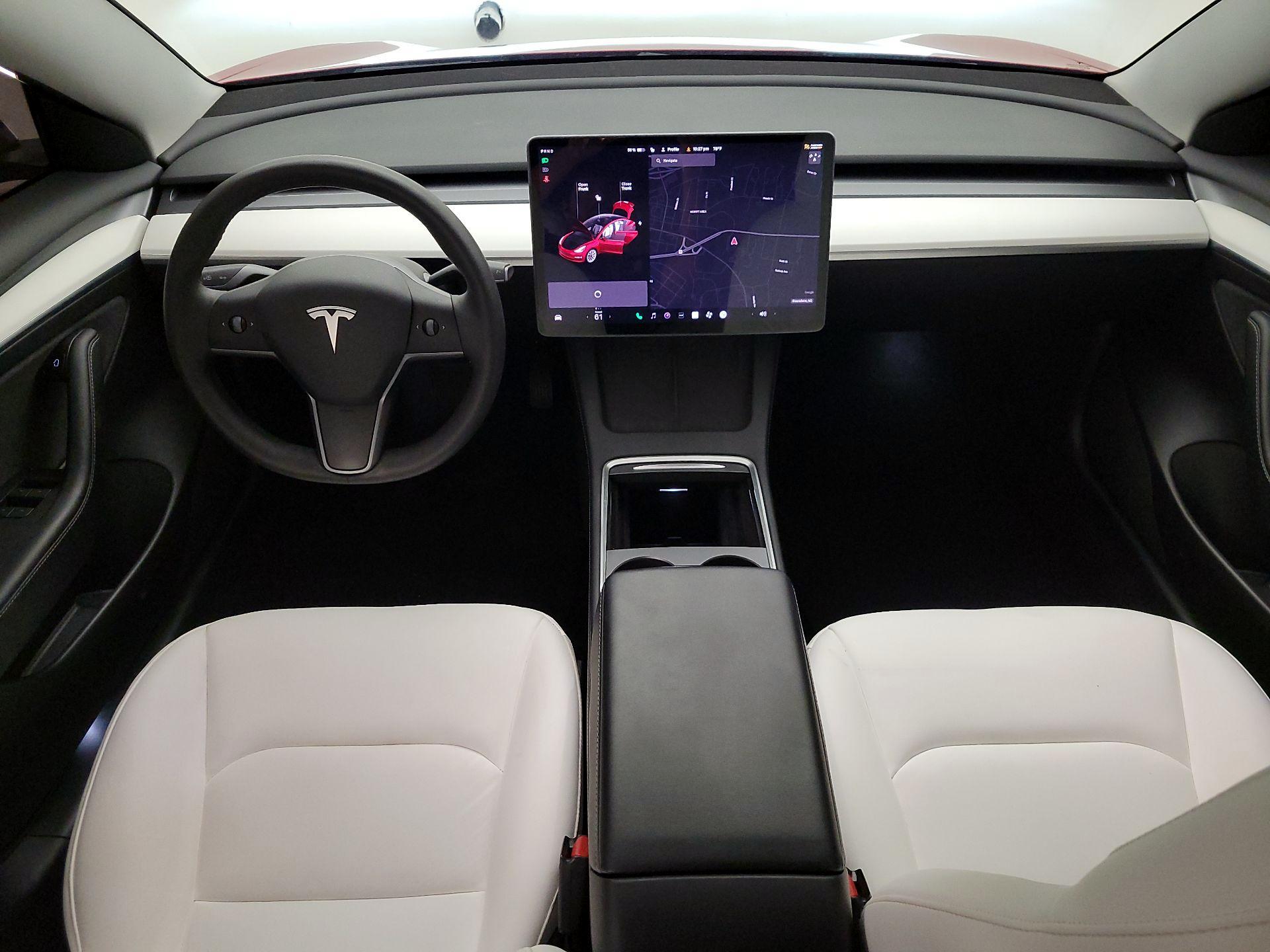 Thumbnail: 2021 Tesla Model 3 - 9