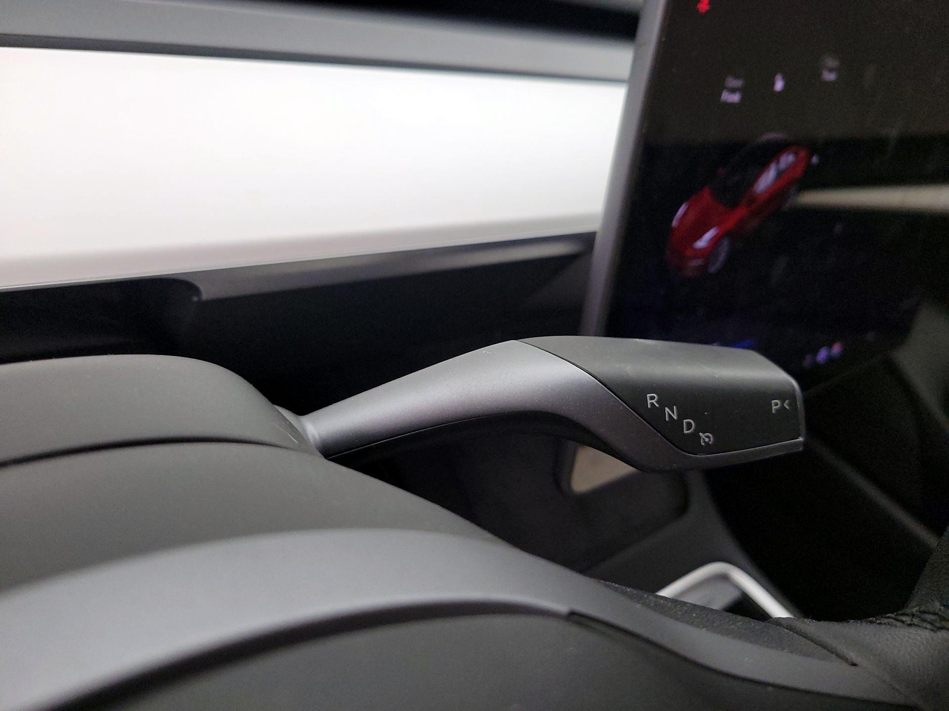 Thumbnail: 2021 Tesla Model 3 - 17