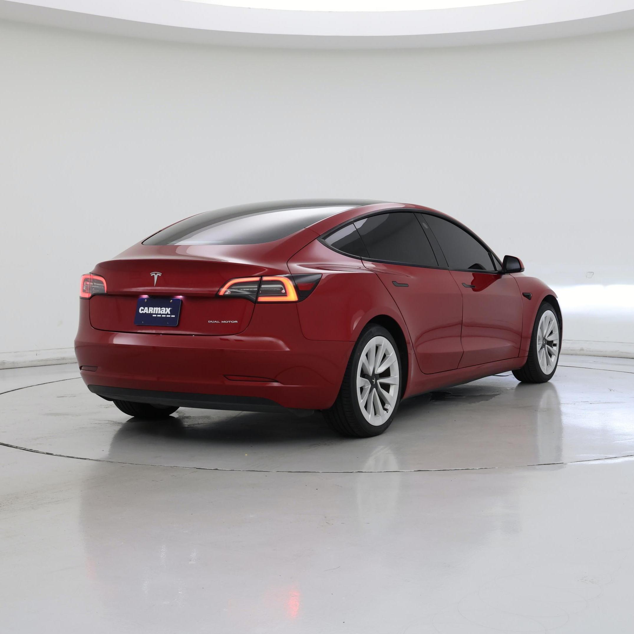 Thumbnail: 2021 Tesla Model 3 - 8