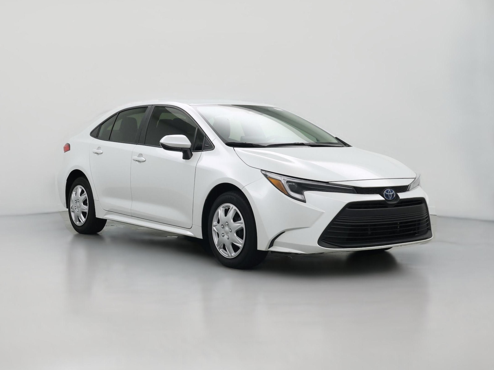 2024 Toyota Corolla LE - Photo 1