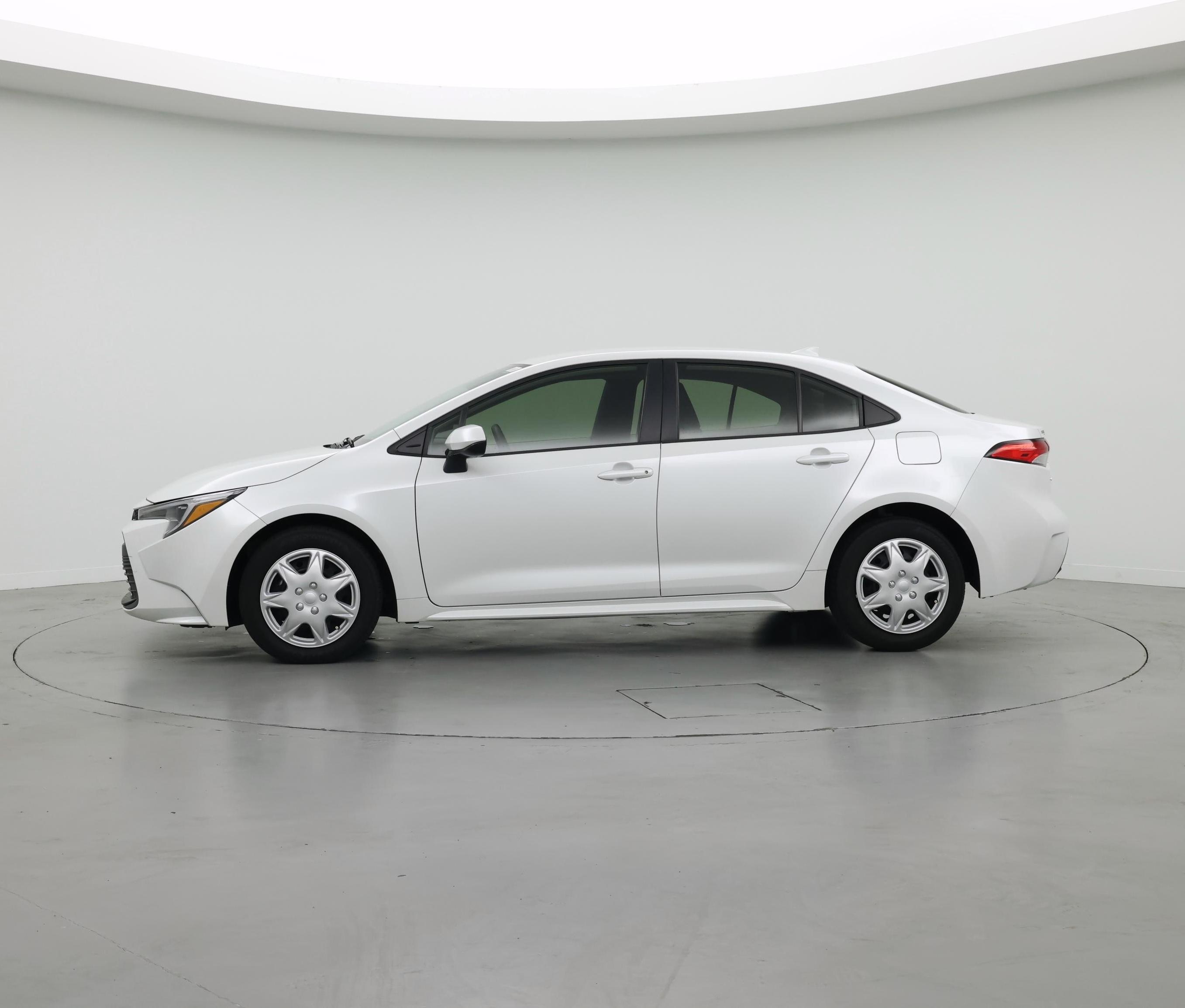 Thumbnail: 2024 Toyota Corolla - 3