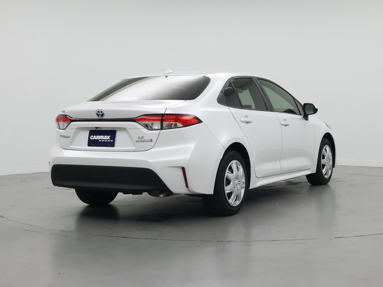 2024 Toyota Corolla LE - Photo 9