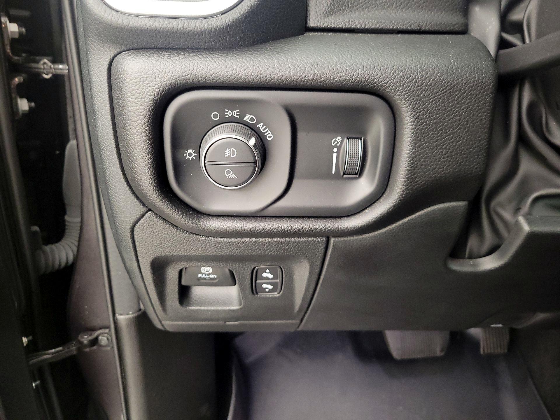 Thumbnail: 2023 RAM 1500 - 13