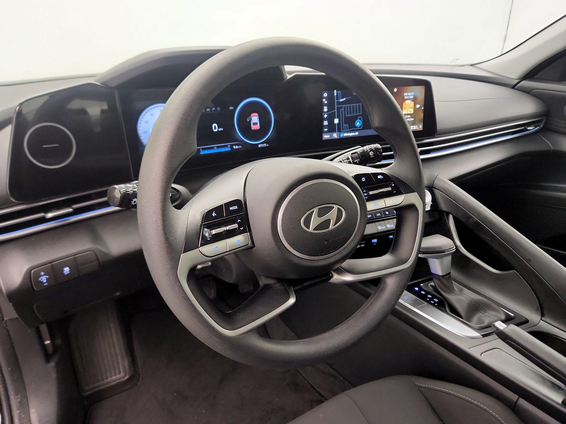 Thumbnail: 2024 Hyundai Elantra - 9