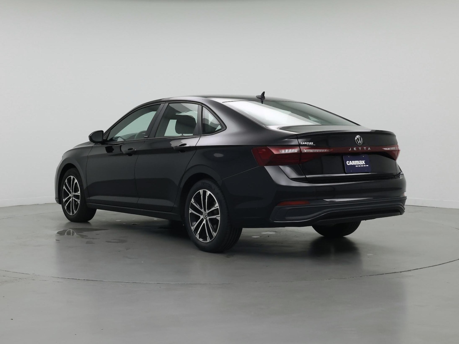 2025 Volkswagen Jetta Sport - Photo 3