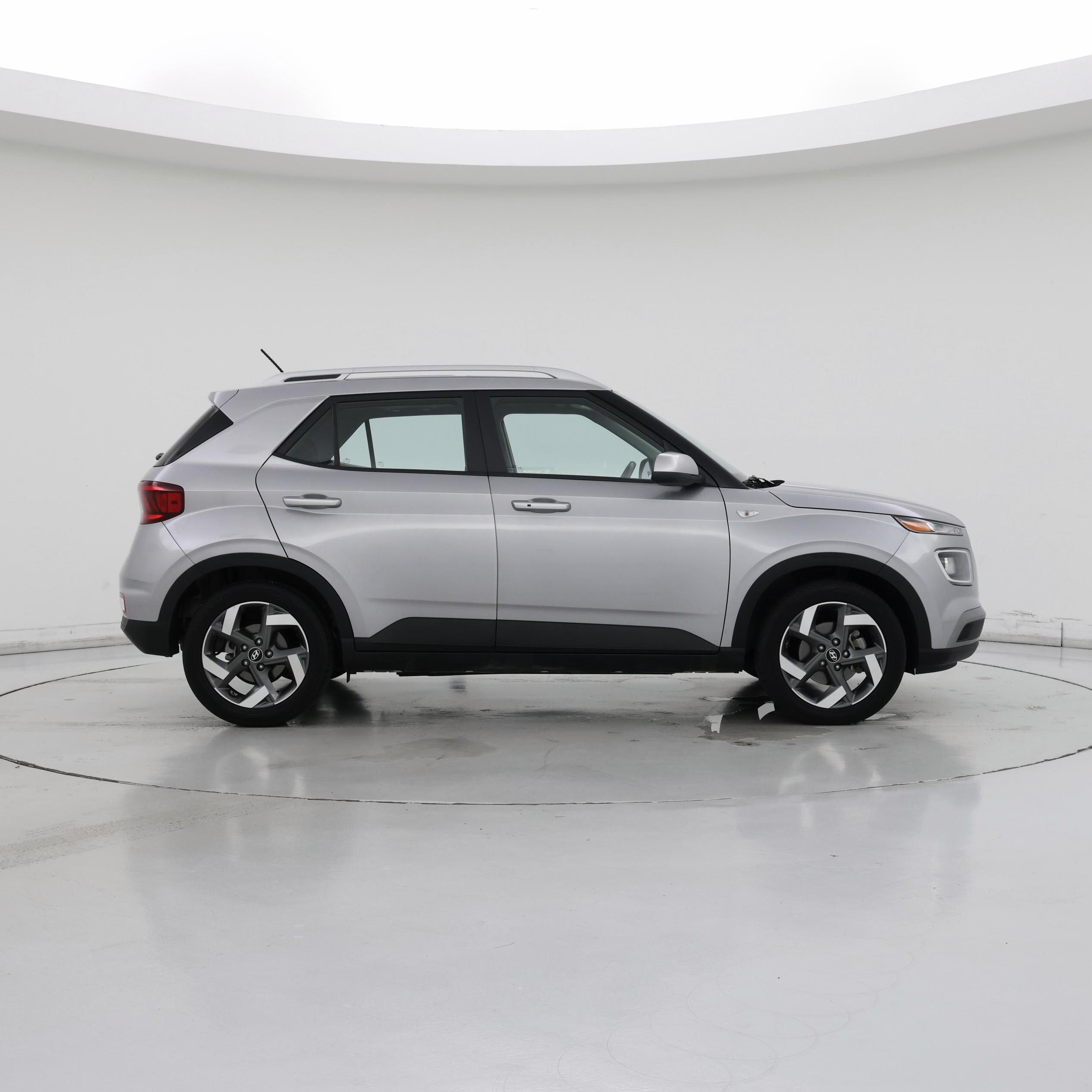 Thumbnail: 2025 Hyundai Venue - 7
