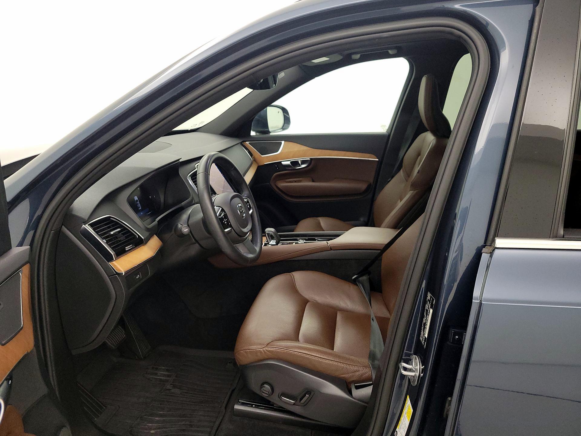 Thumbnail: 2023 Volvo XC90 - 11
