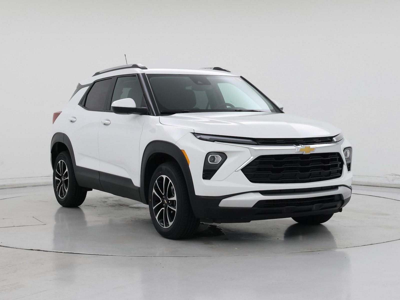 2025 Chevrolet Trailblazer LT - Photo 2