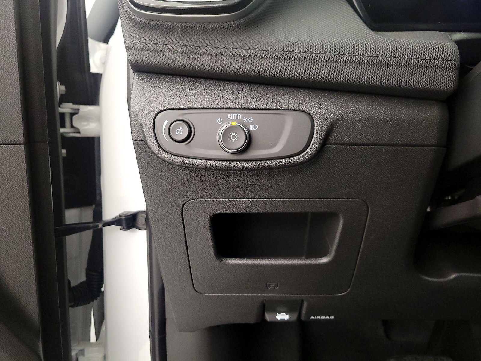 2025 Chevrolet Trailblazer LT - Photo 14