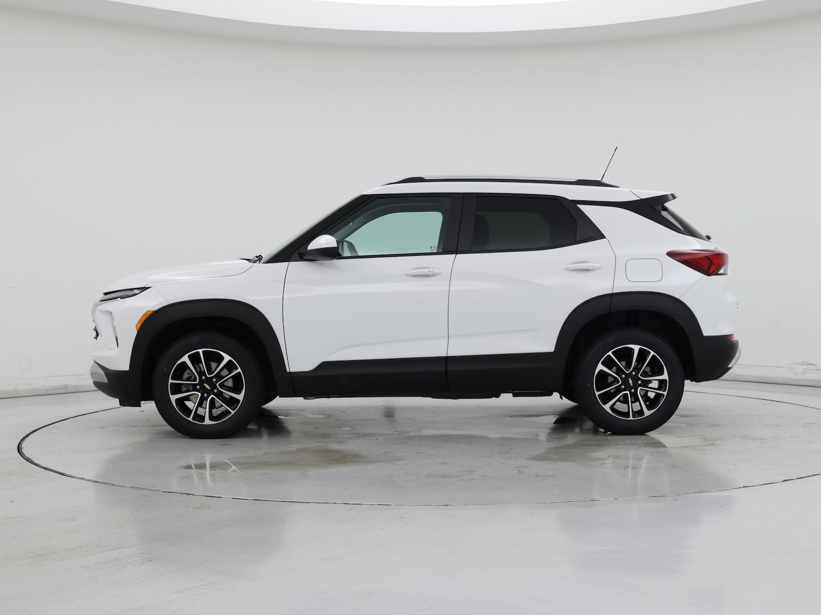2025 Chevrolet Trailblazer LT - Photo 4
