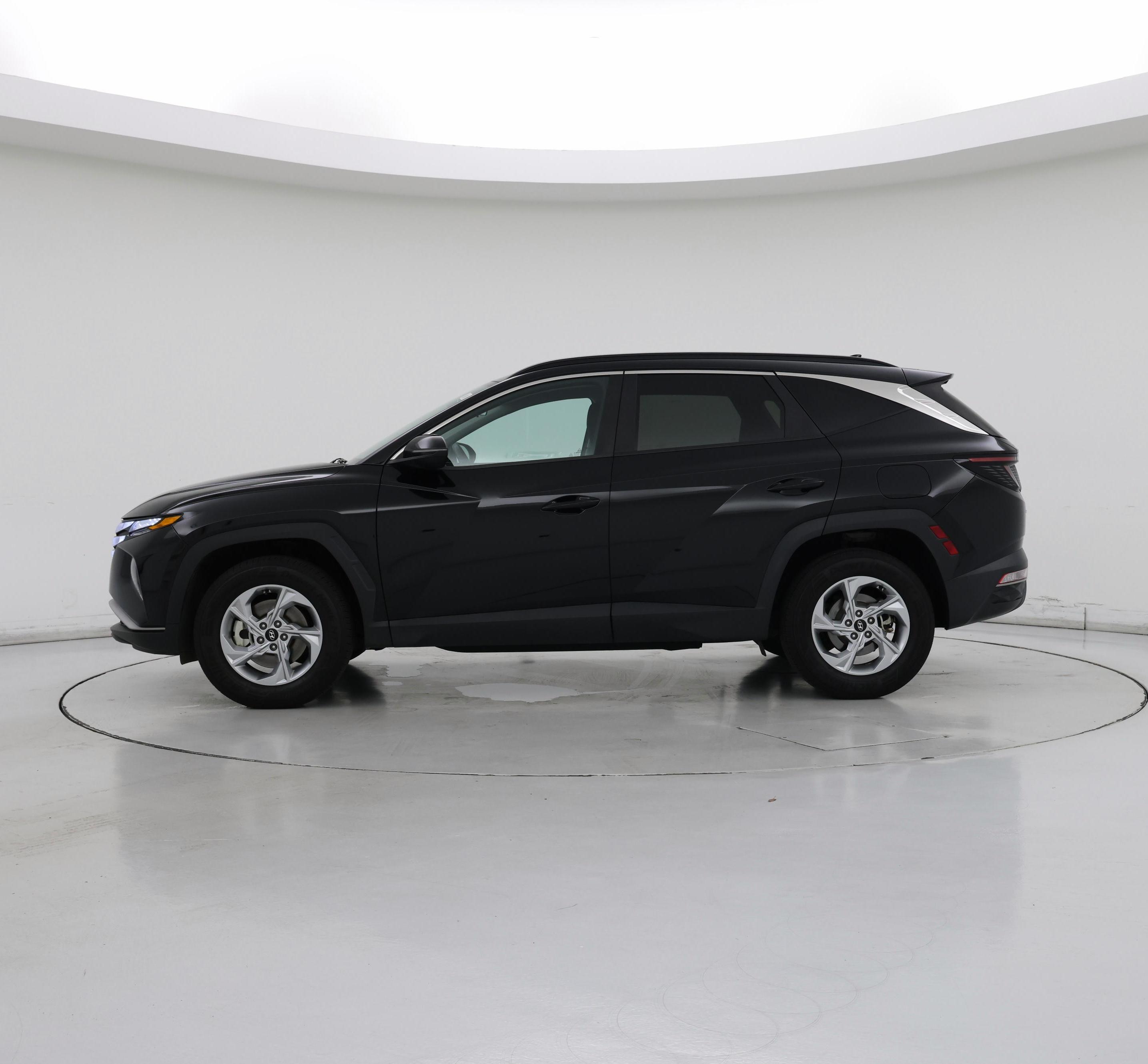 Thumbnail: 2022 Hyundai Tucson - 3