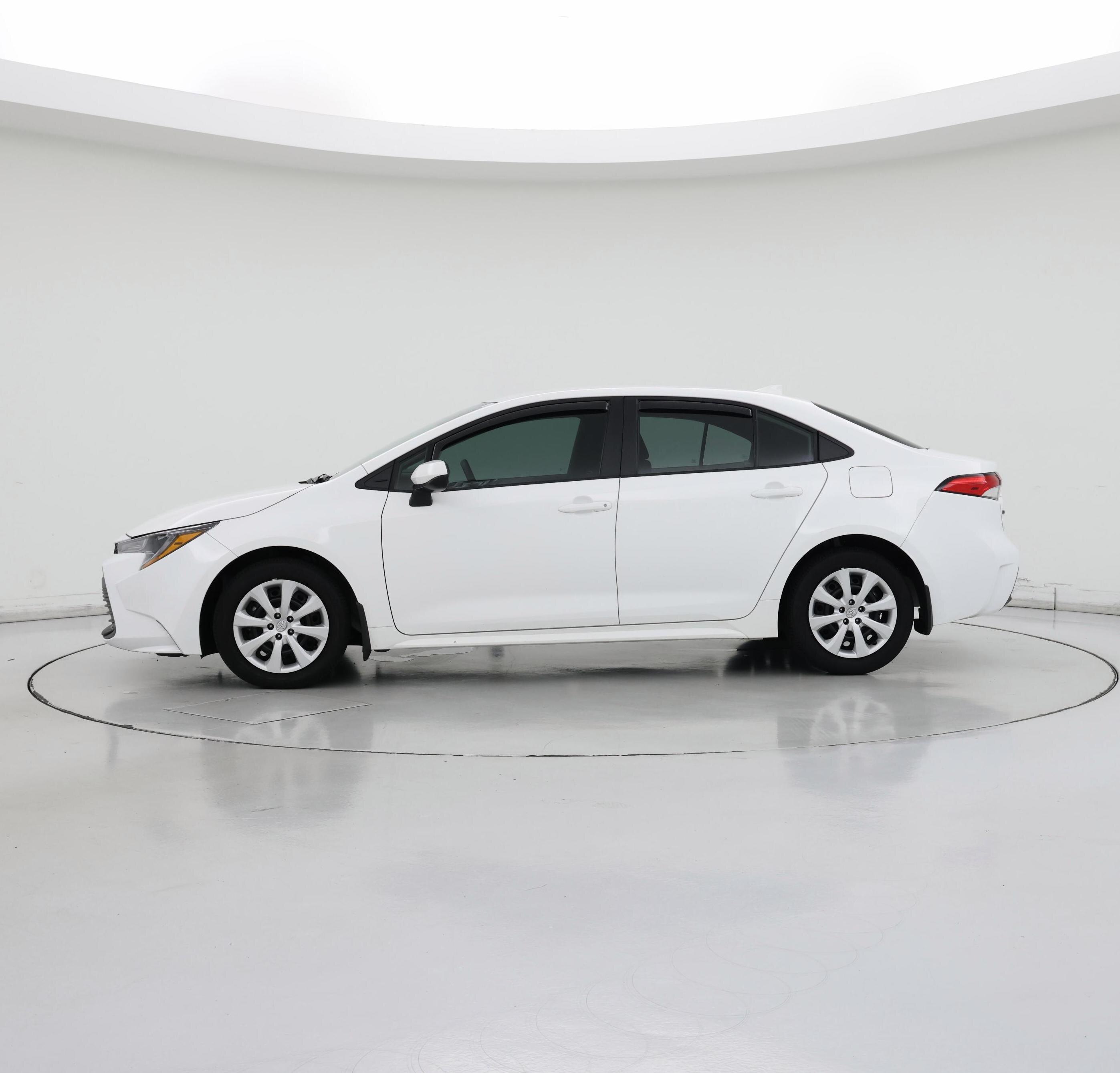 Thumbnail: 2025 Toyota Corolla - 3