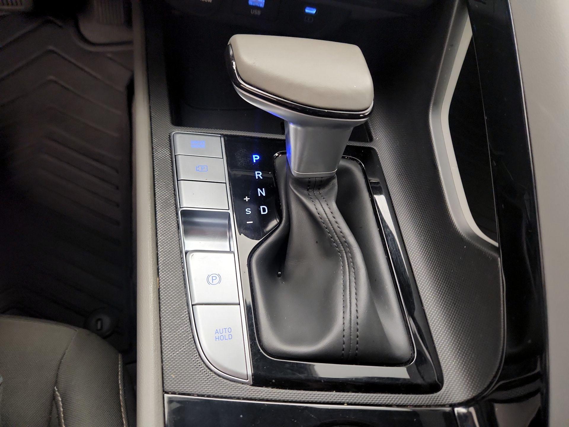 Thumbnail: 2025 Hyundai Elantra - 18