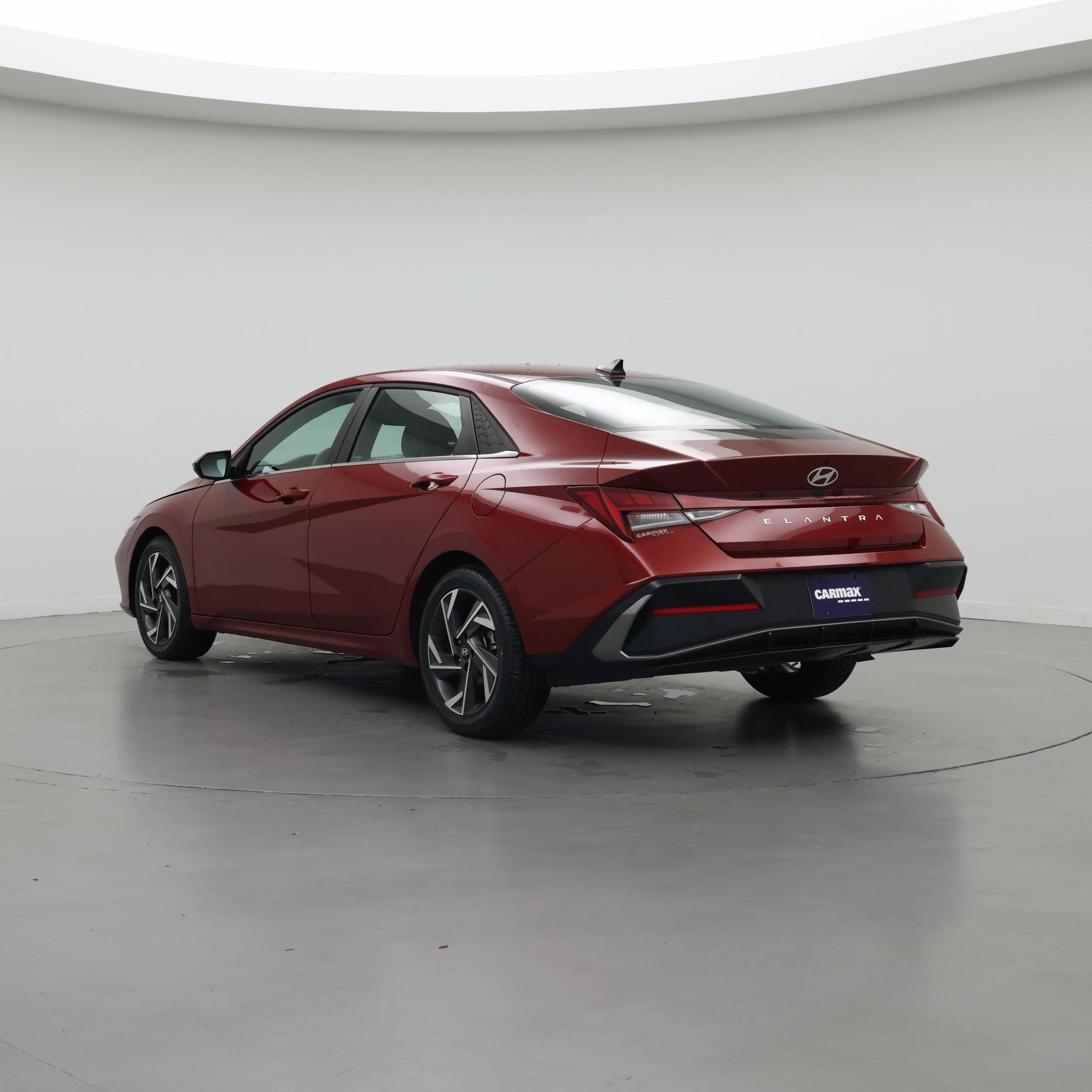 Thumbnail: 2025 Hyundai Elantra - 2