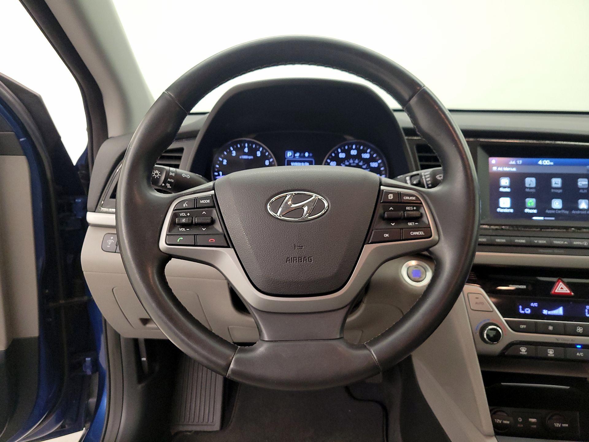 Thumbnail: 2017 Hyundai Elantra - 10
