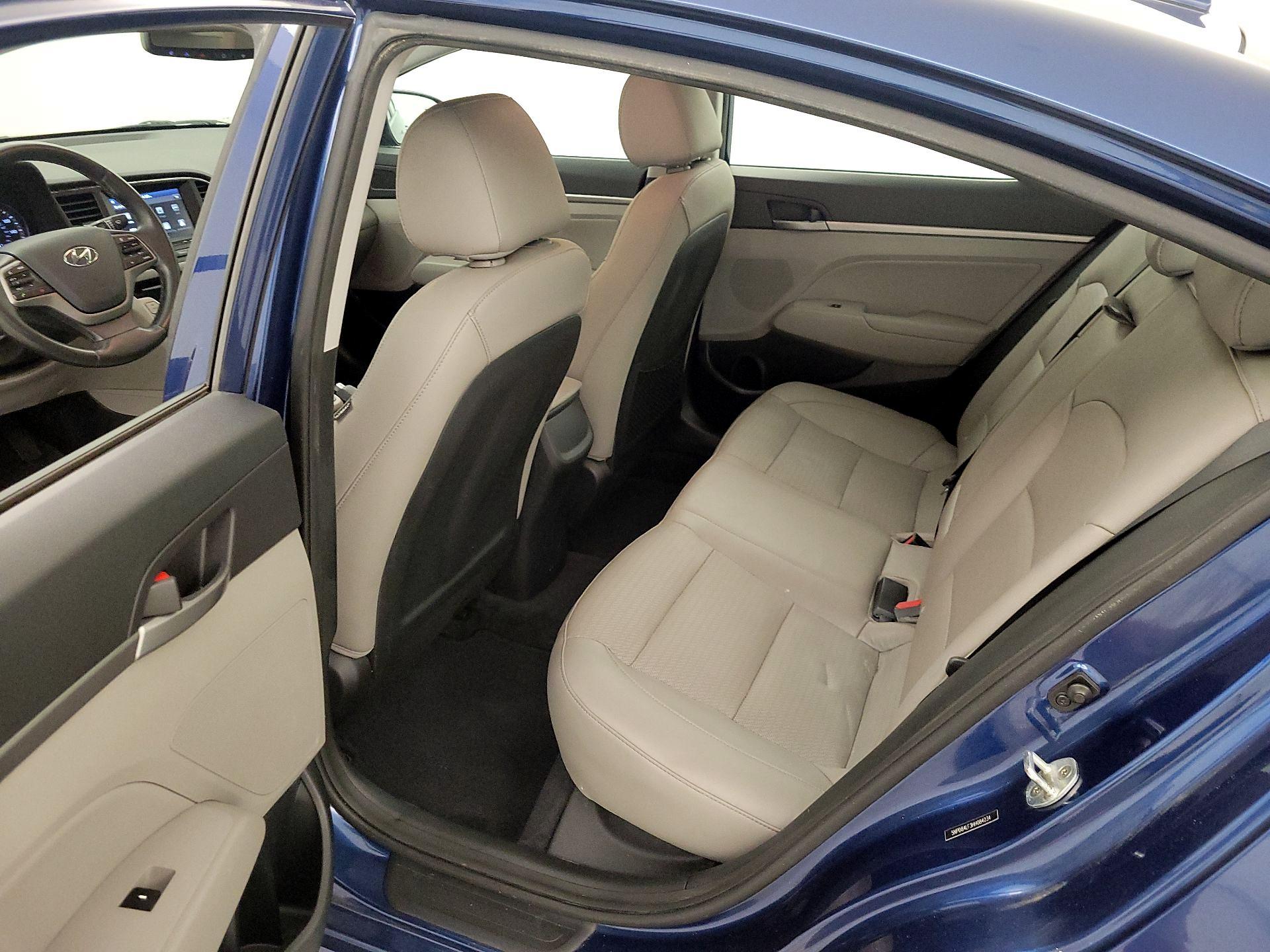 Thumbnail: 2017 Hyundai Elantra - 19