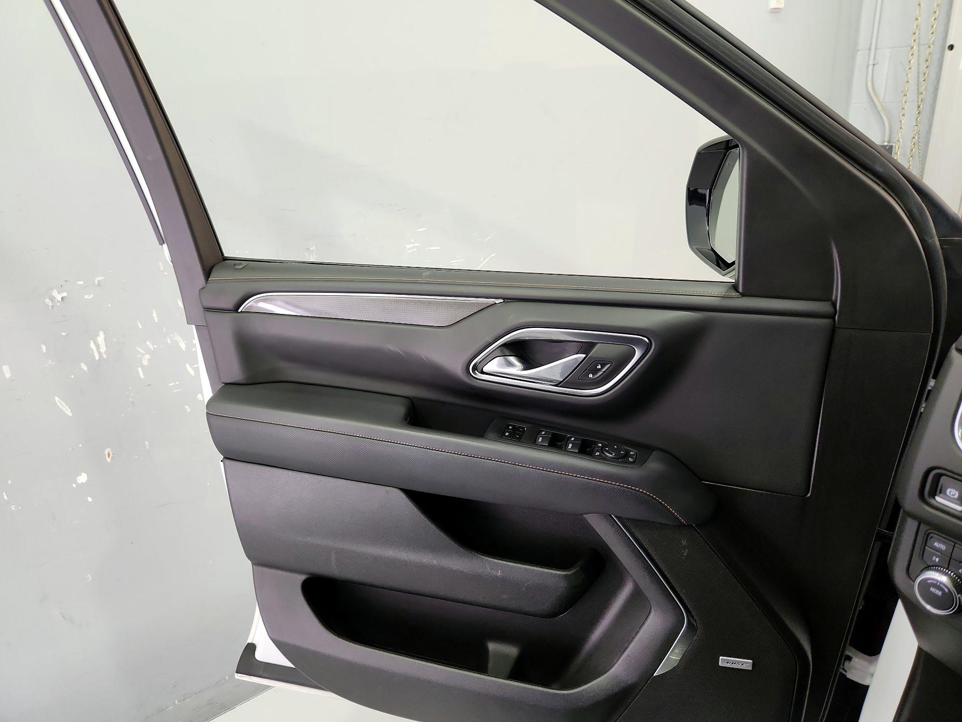 Thumbnail: 2024 GMC Yukon XL - 12