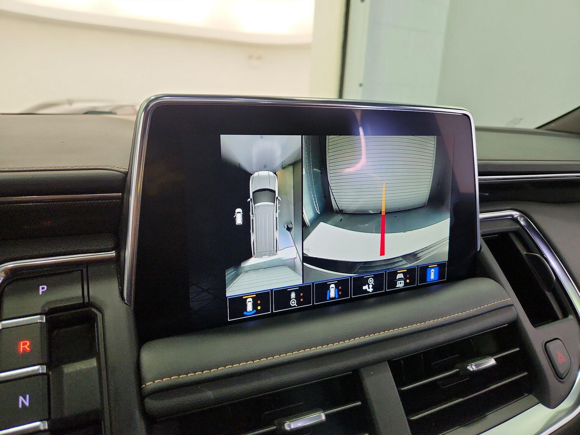 Thumbnail: 2024 GMC Yukon XL - 15