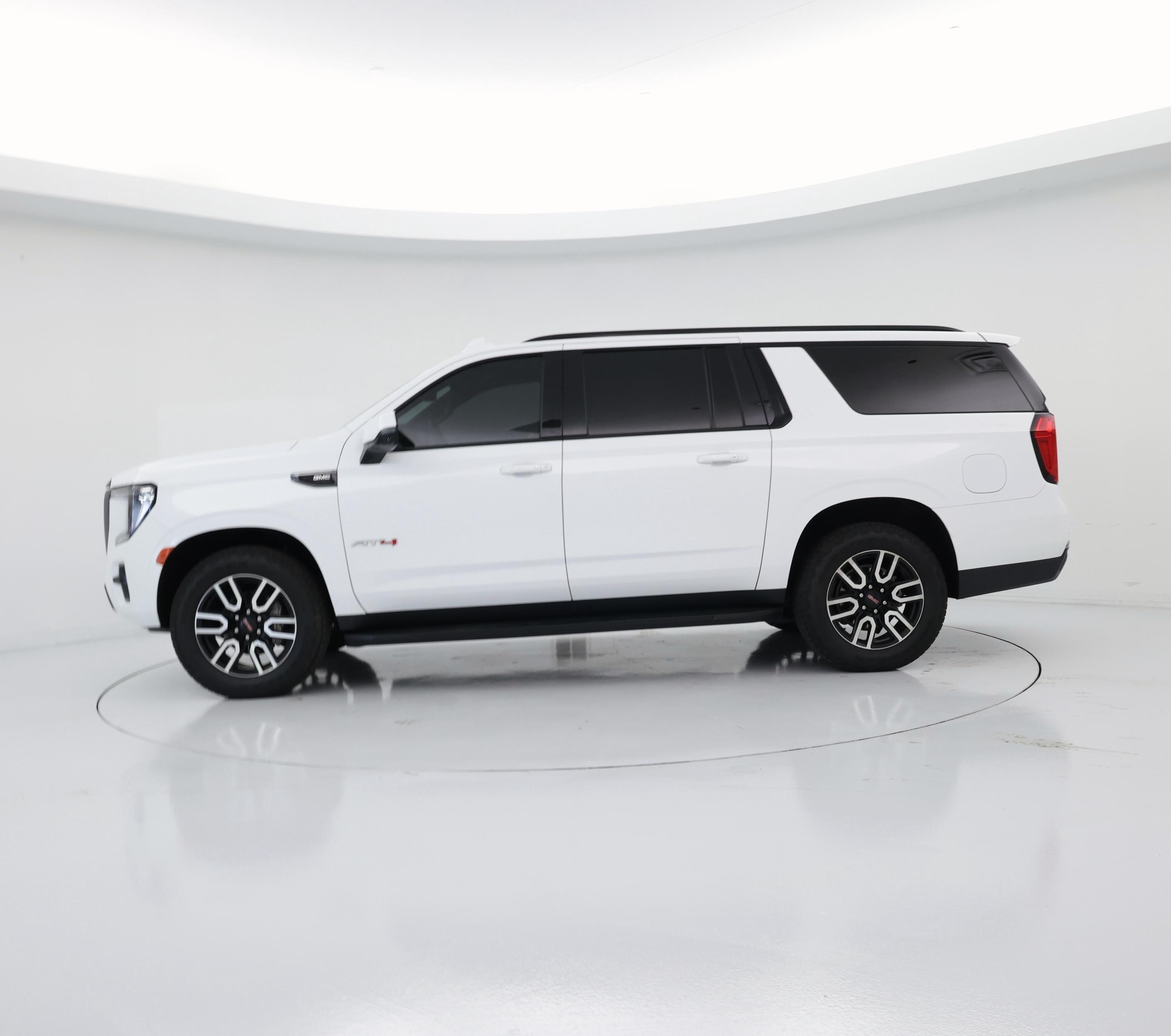 Thumbnail: 2024 GMC Yukon XL - 3