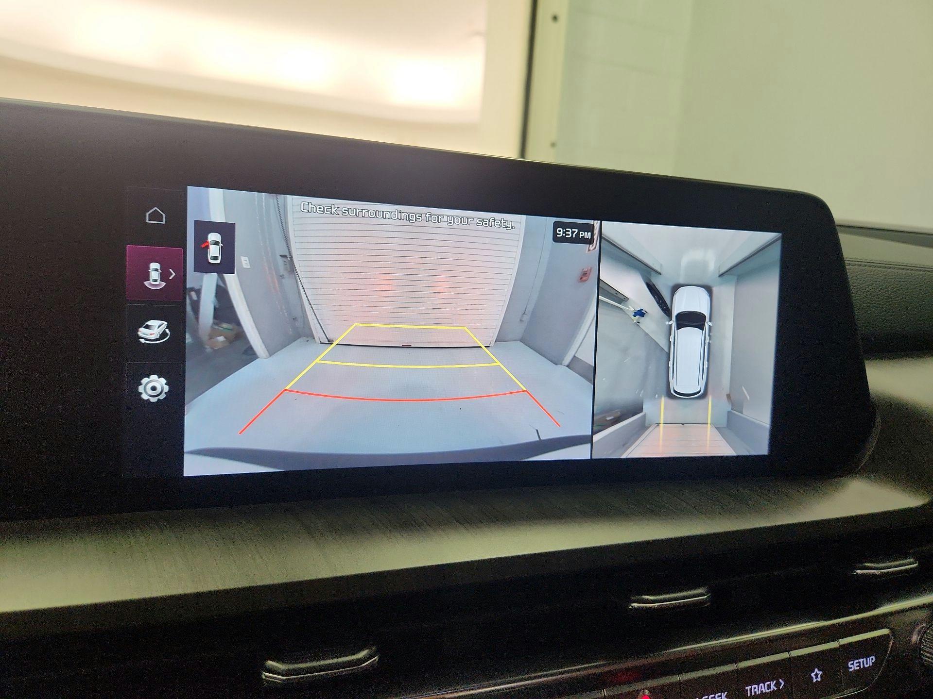 Thumbnail: 2023 Kia Telluride - 15