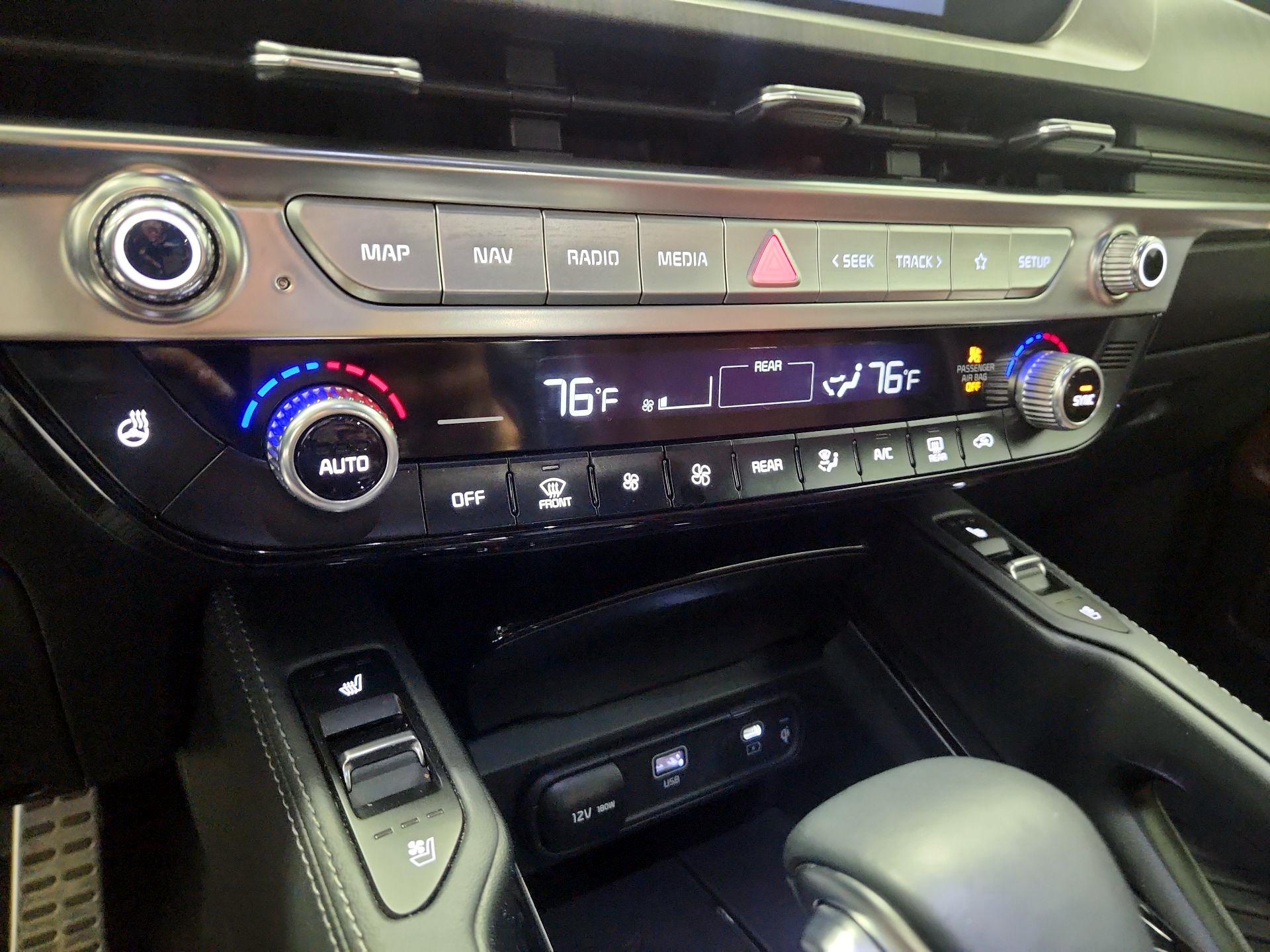 Thumbnail: 2023 Kia Telluride - 17